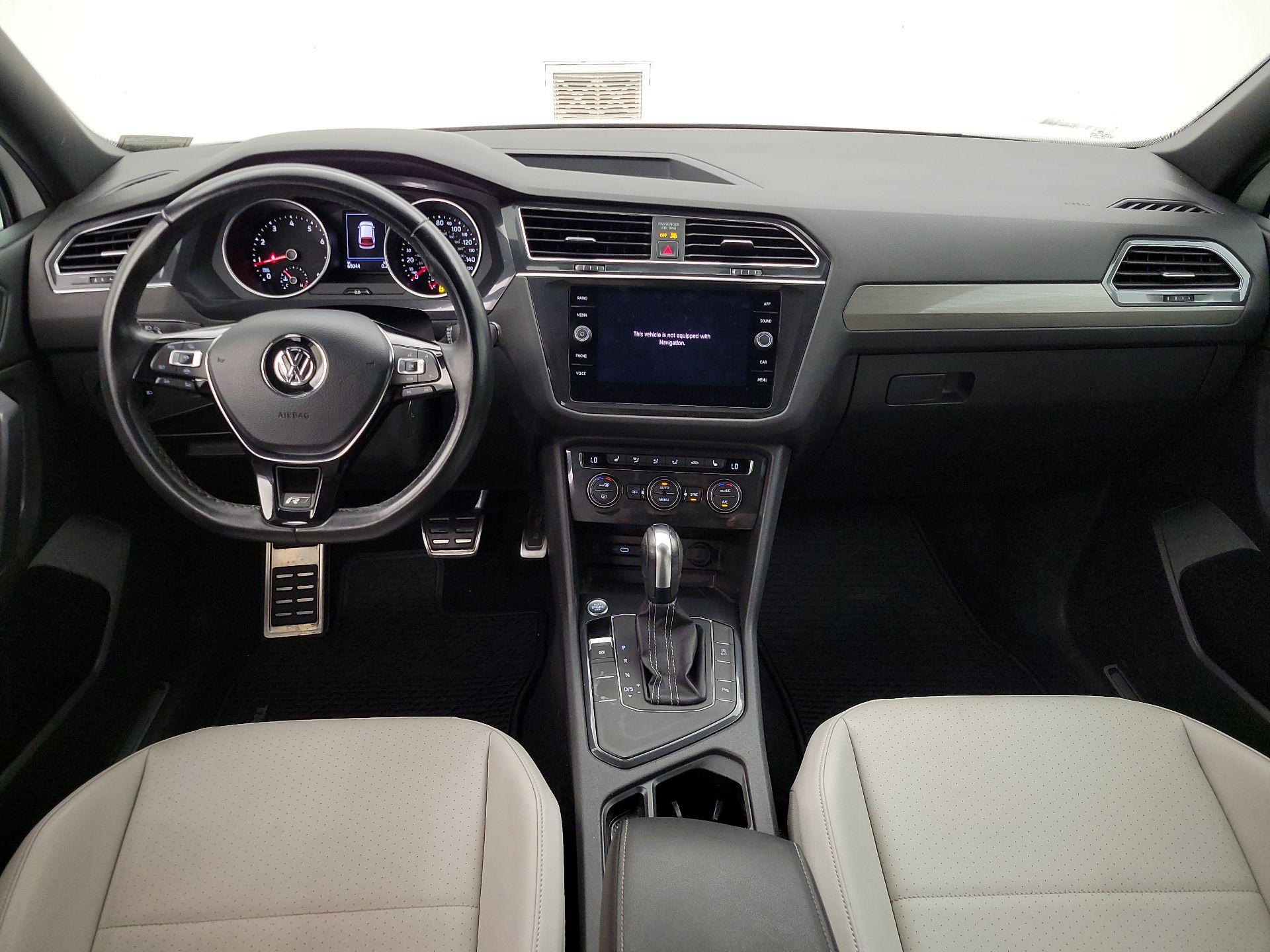 Thumbnail: 2021 Volkswagen Tiguan - 9