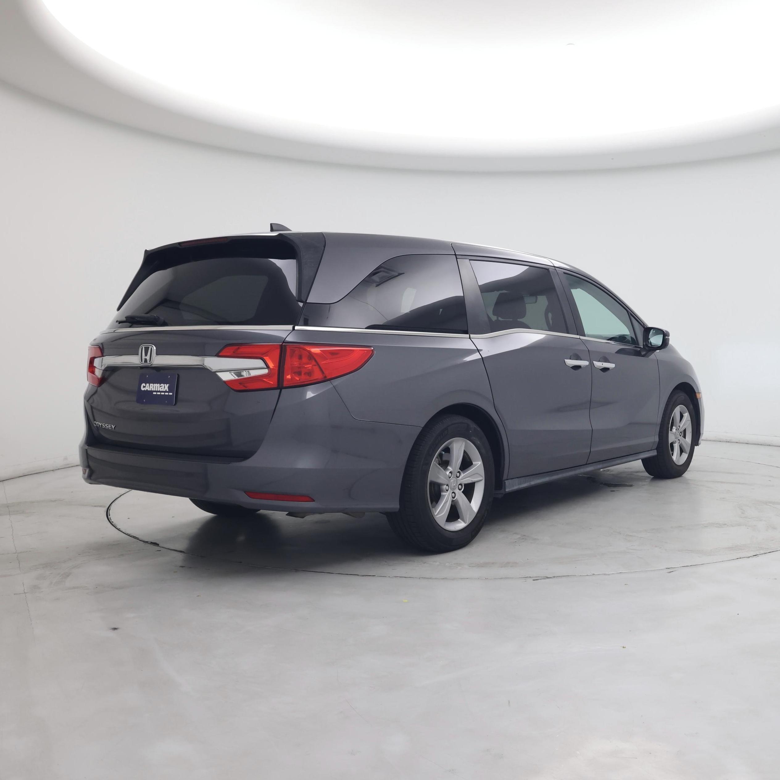 Thumbnail: 2019 Honda Odyssey - 8