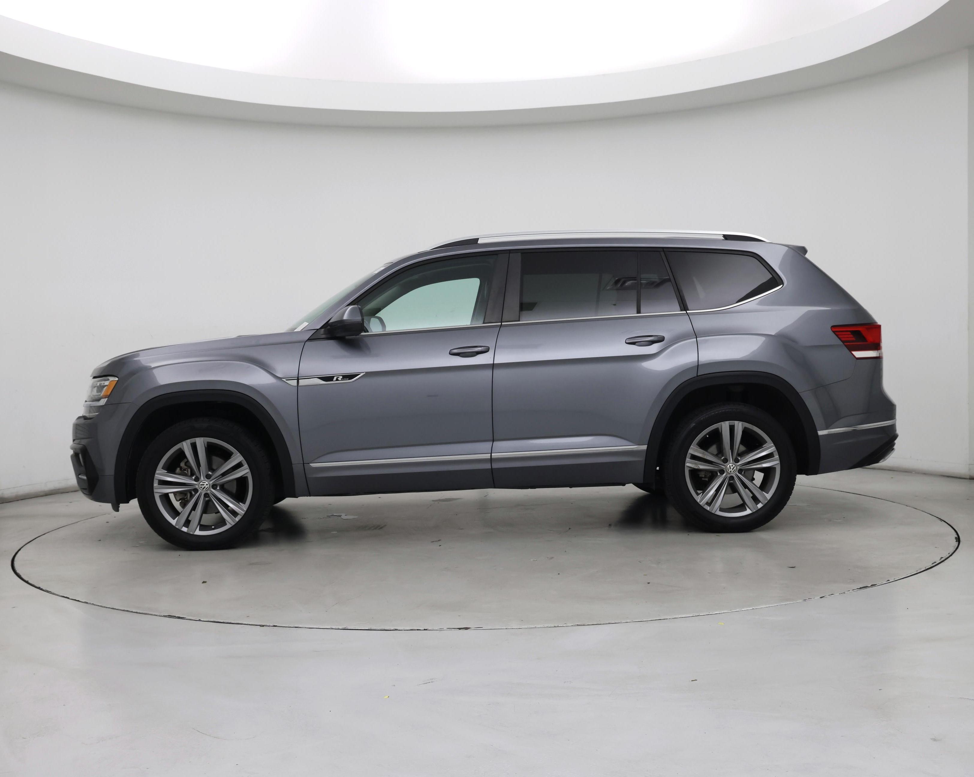 Thumbnail: 2018 Volkswagen Atlas - 3