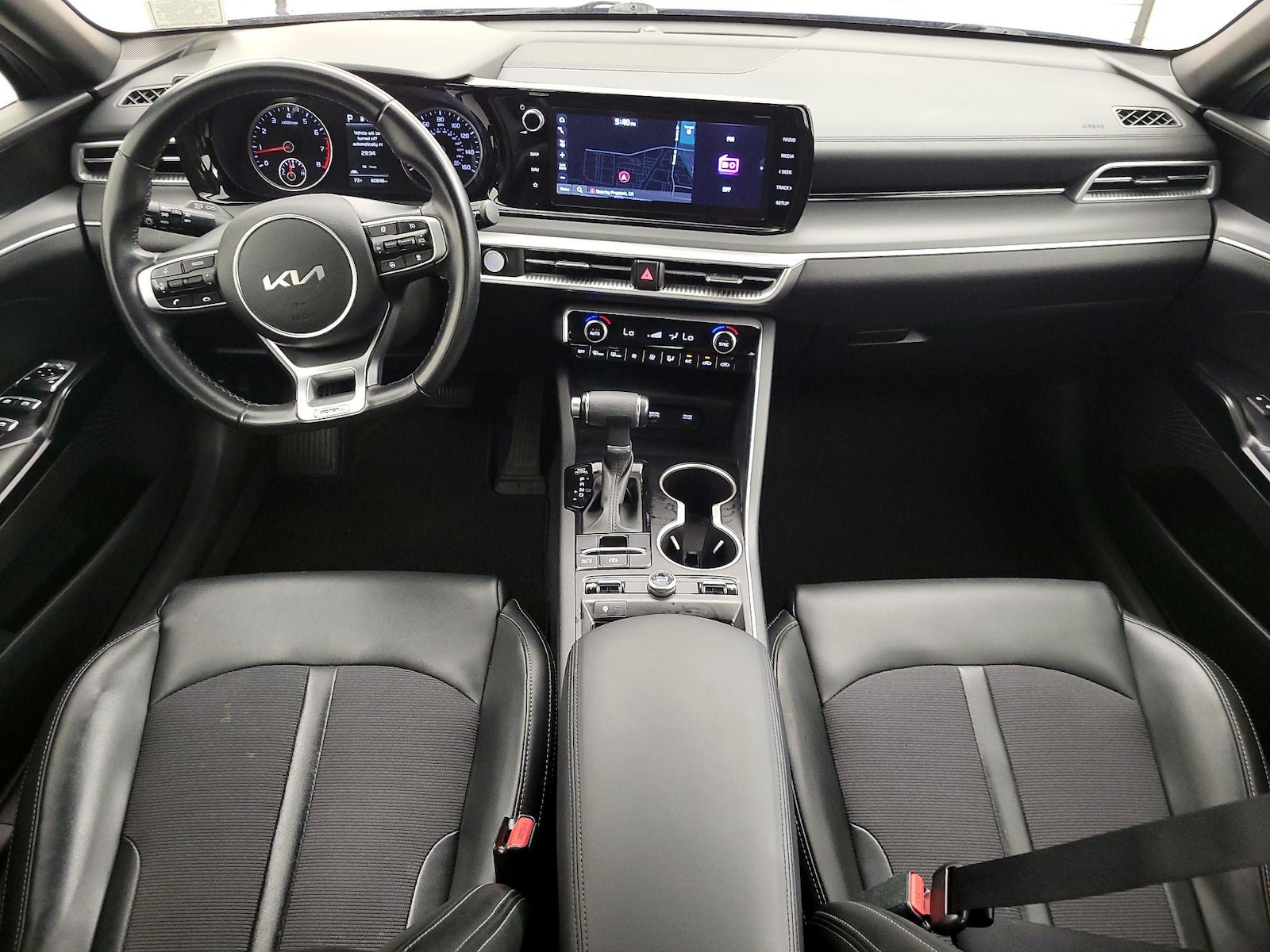 2024 Kia K5 GT-Line - Photo 10