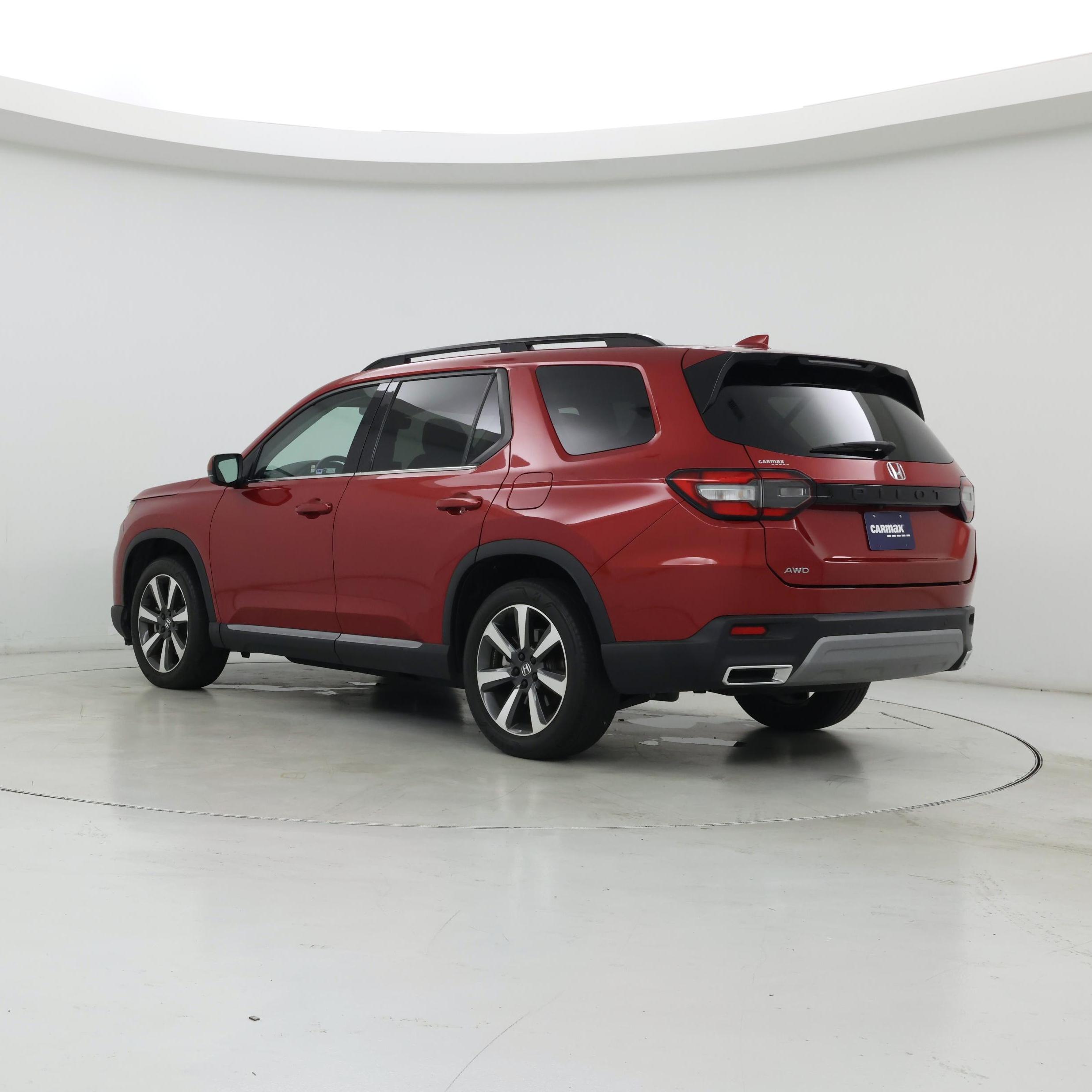 Thumbnail: 2023 Honda Pilot - 2
