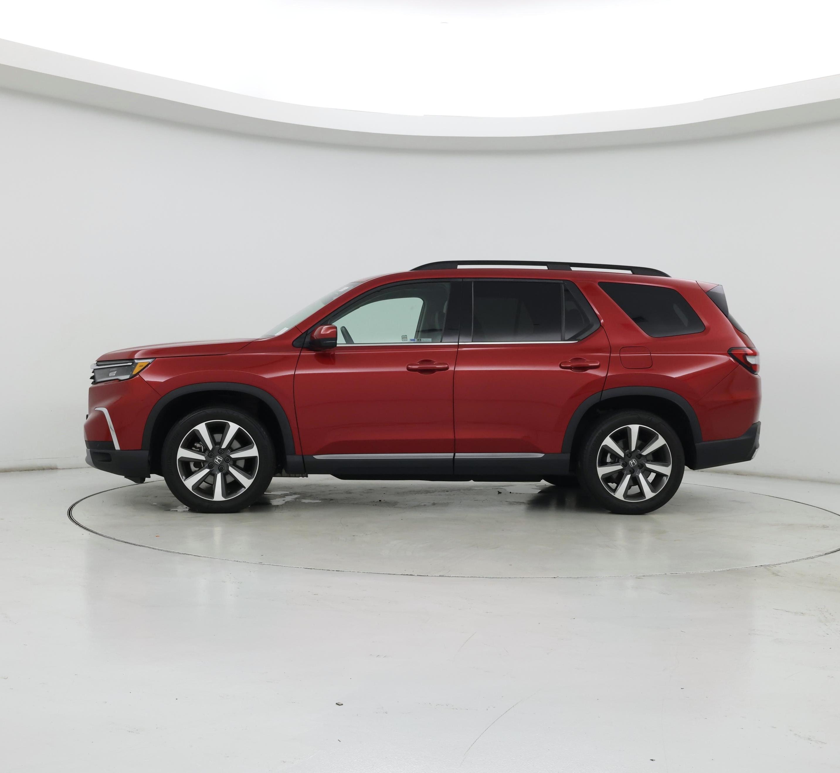 Thumbnail: 2023 Honda Pilot - 3