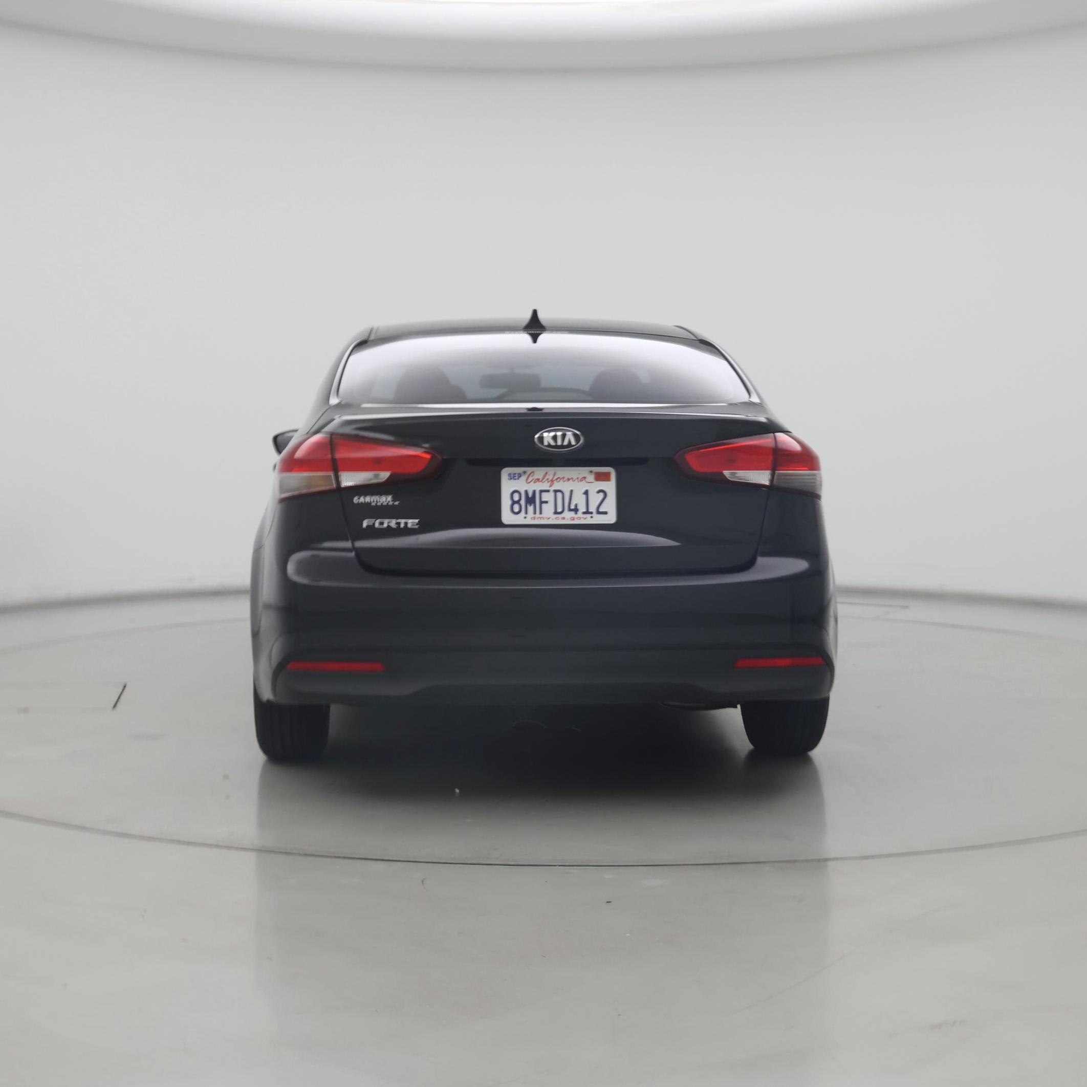 Thumbnail: 2017 Kia Forte - 6