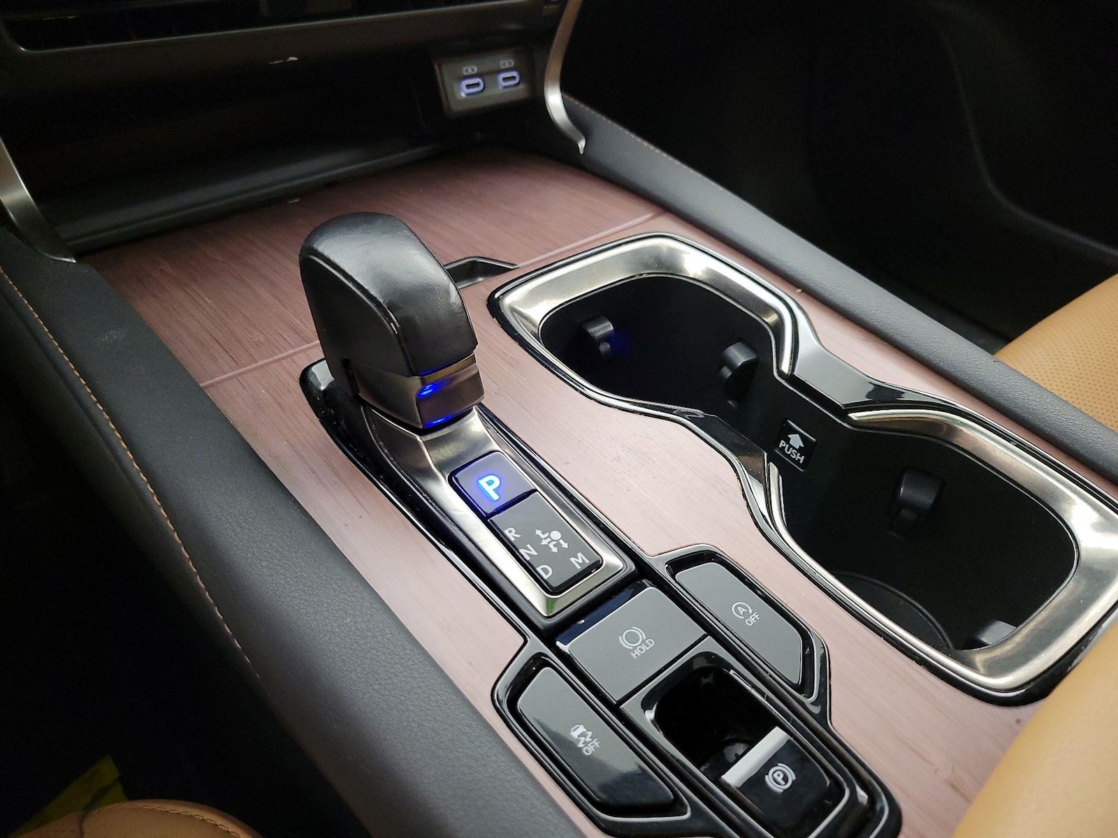 2023 Lexus RX 350 - Photo 17