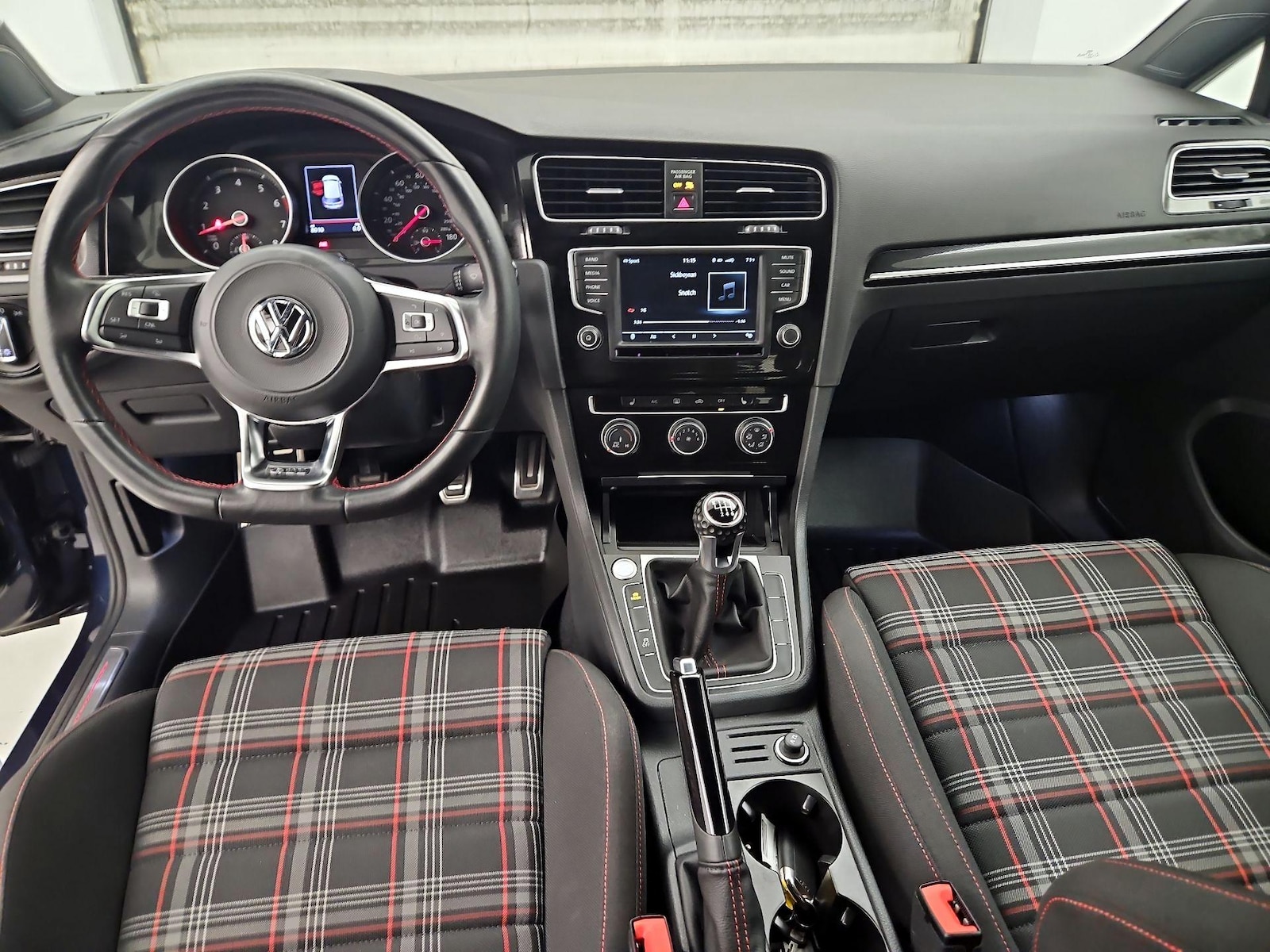 2017 Volkswagen Golf GTI Sport - Photo 10