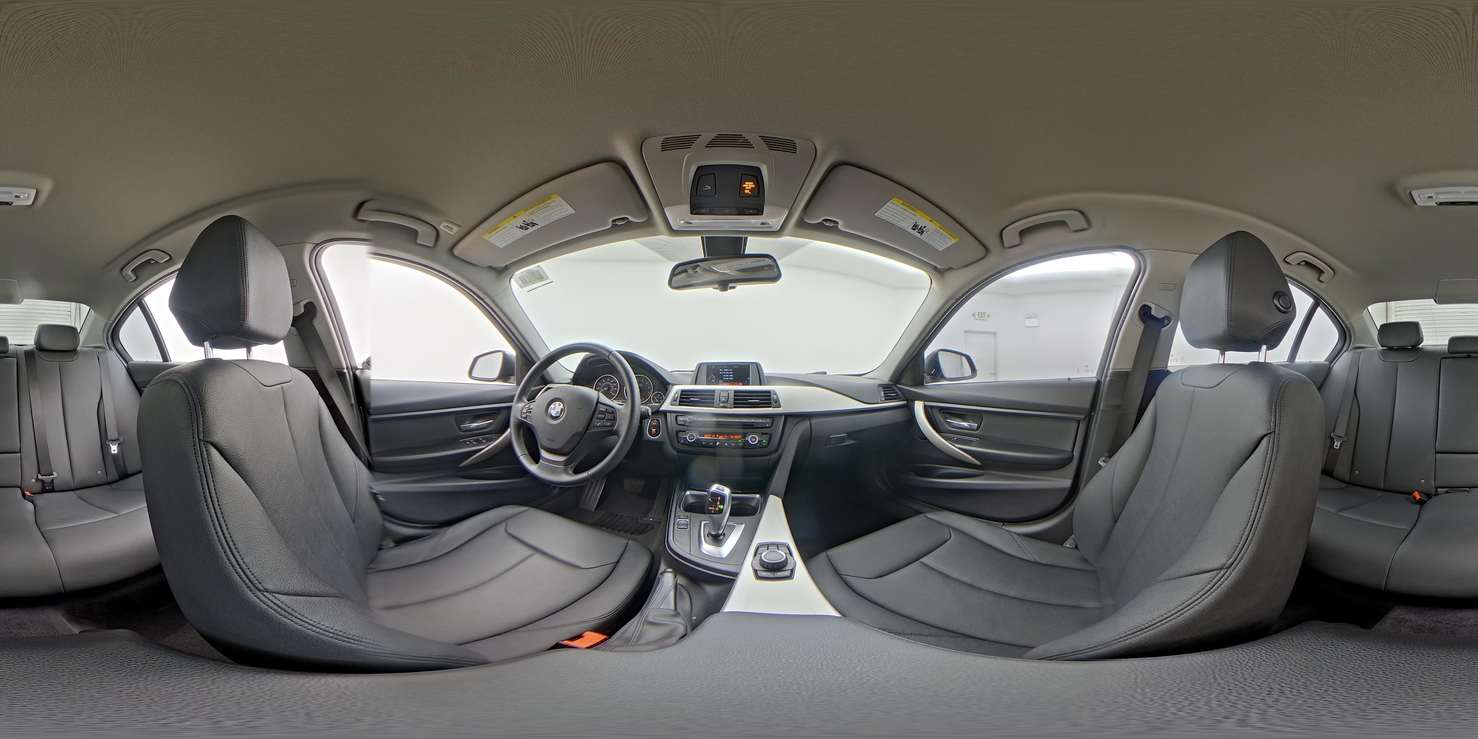 2015 BMW 3 Series 320i - Photo 23