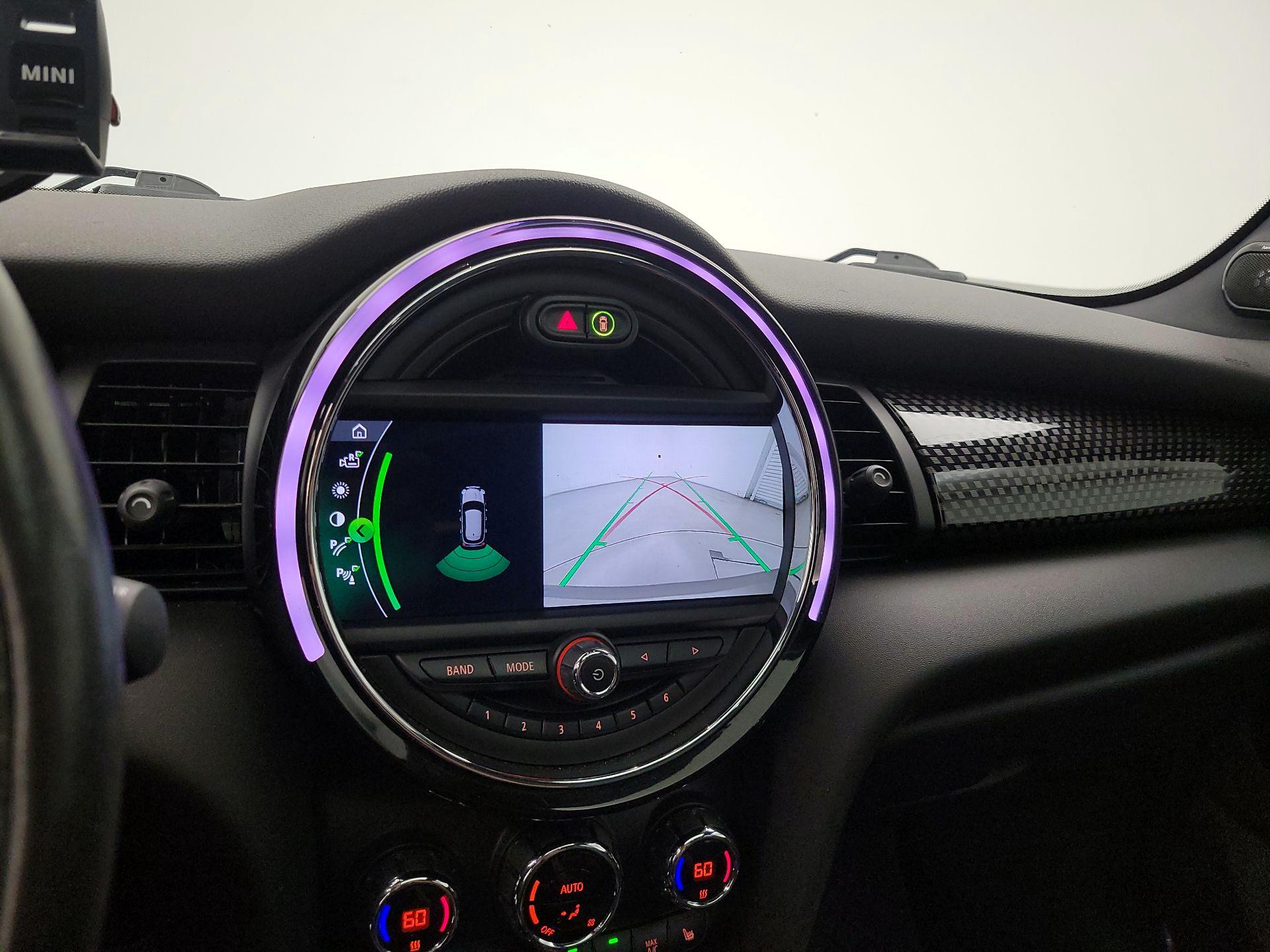 Thumbnail: 2020 MINI Cooper Hardtop - 15