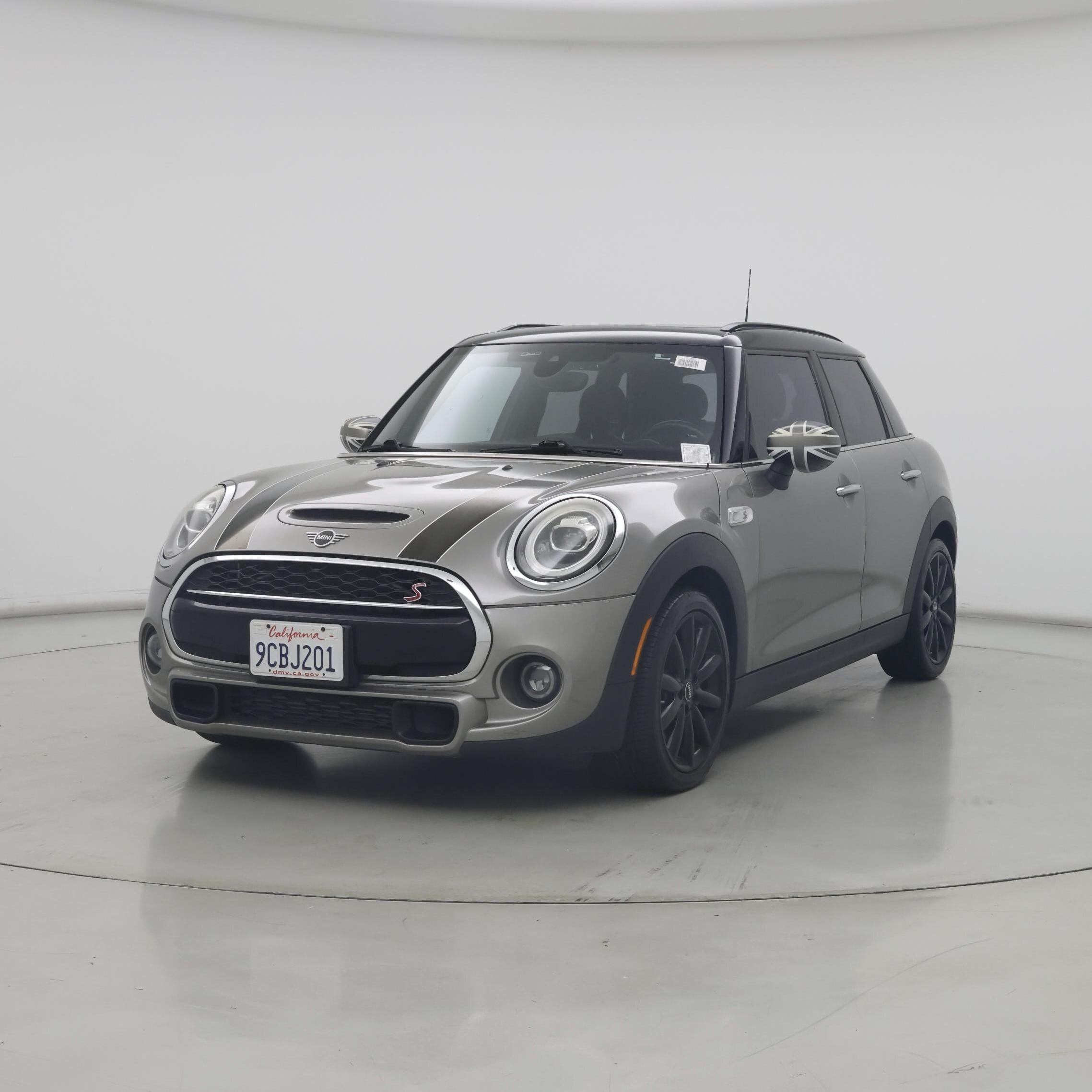 Thumbnail: 2020 MINI Cooper Hardtop - 4