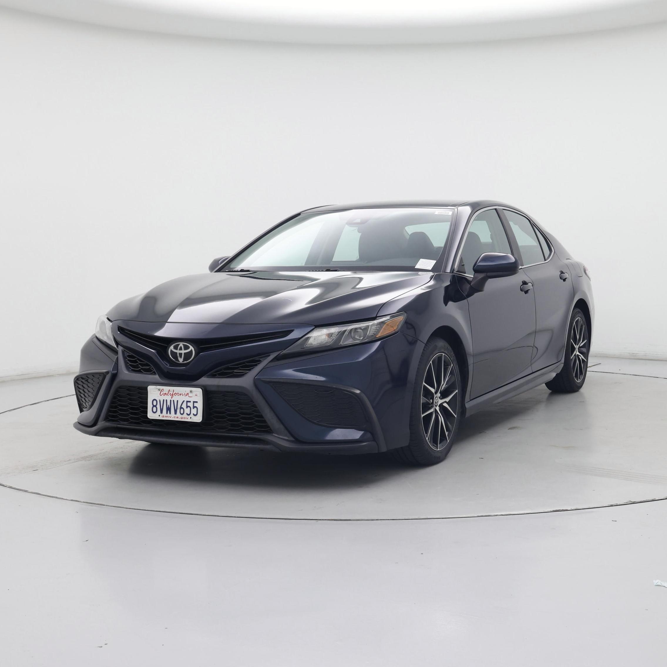 Thumbnail: 2021 Toyota Camry - 4