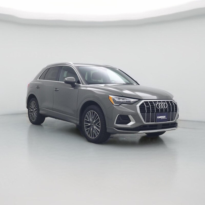 2022 Audi Q3 Premium