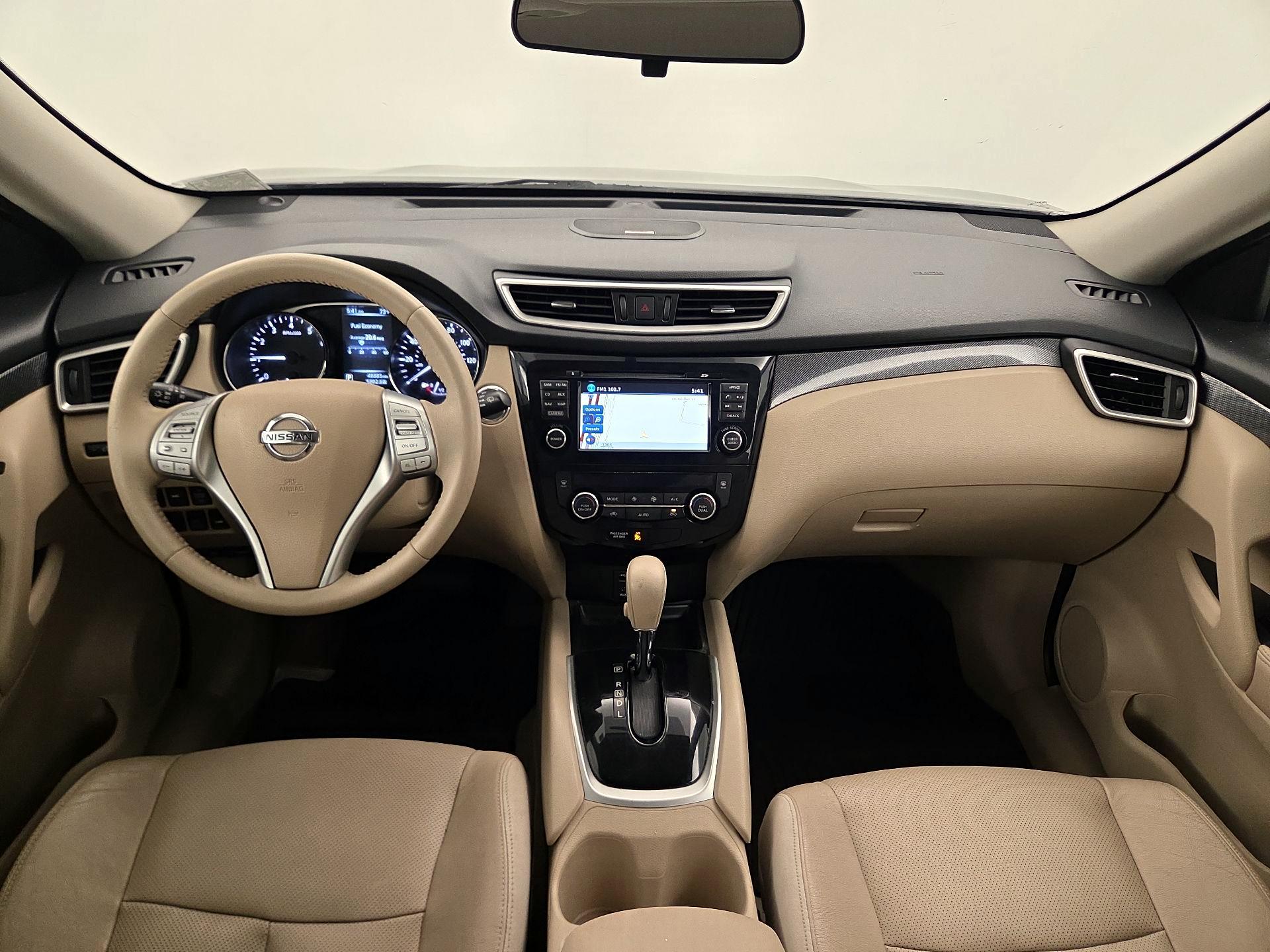 Thumbnail: 2015 Nissan Rogue - 9