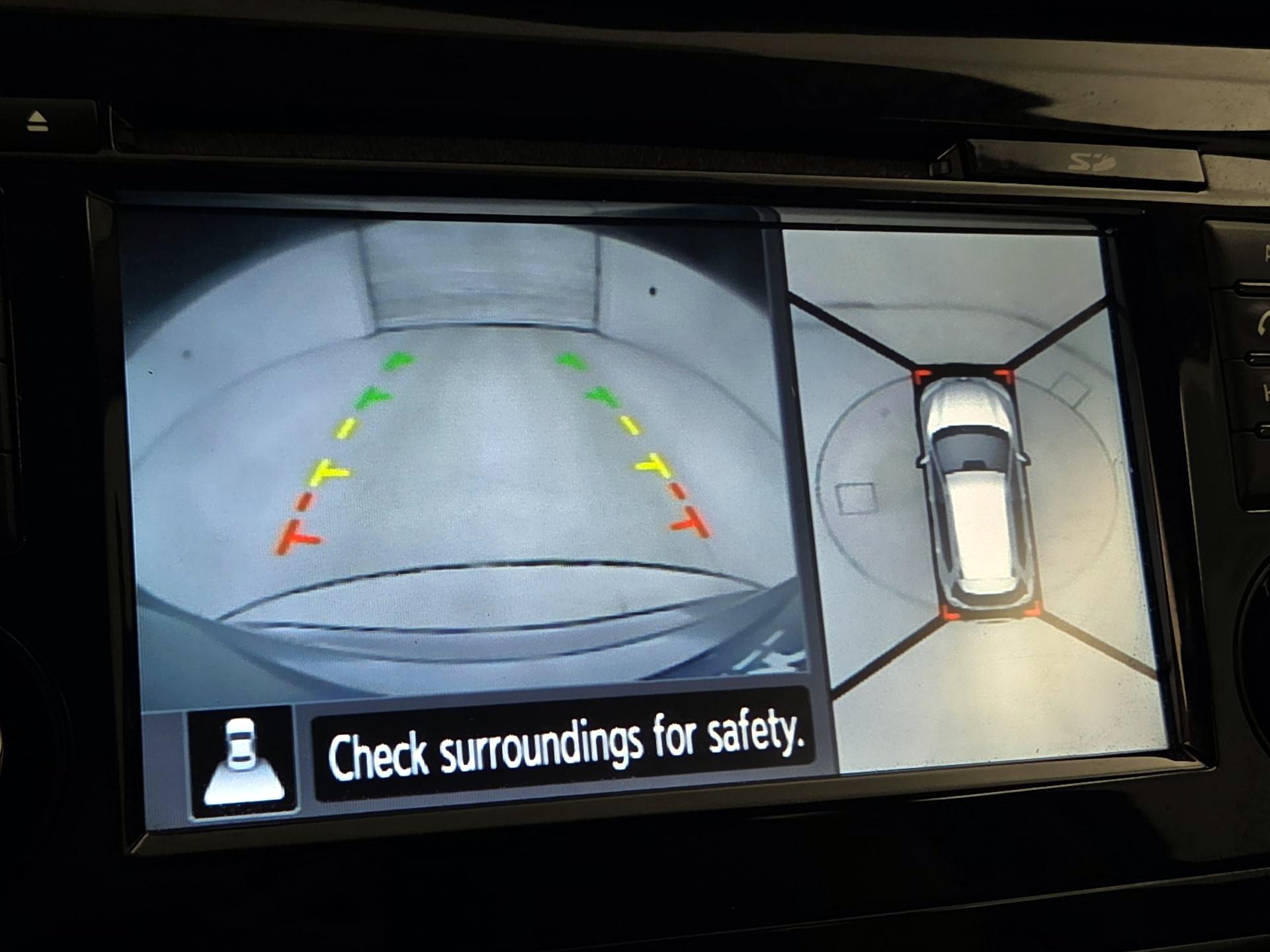 Thumbnail: 2015 Nissan Rogue - 15