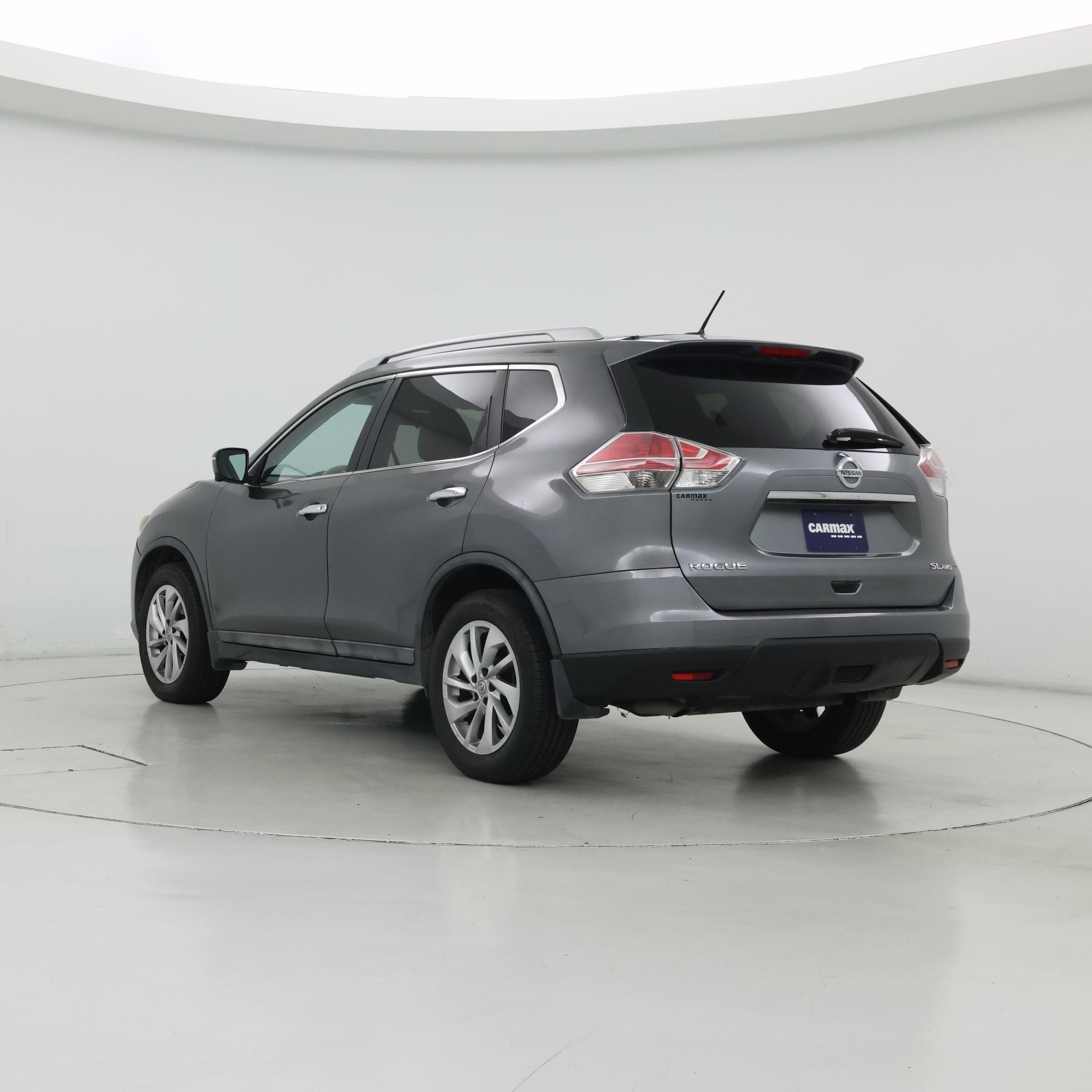 Thumbnail: 2015 Nissan Rogue - 2
