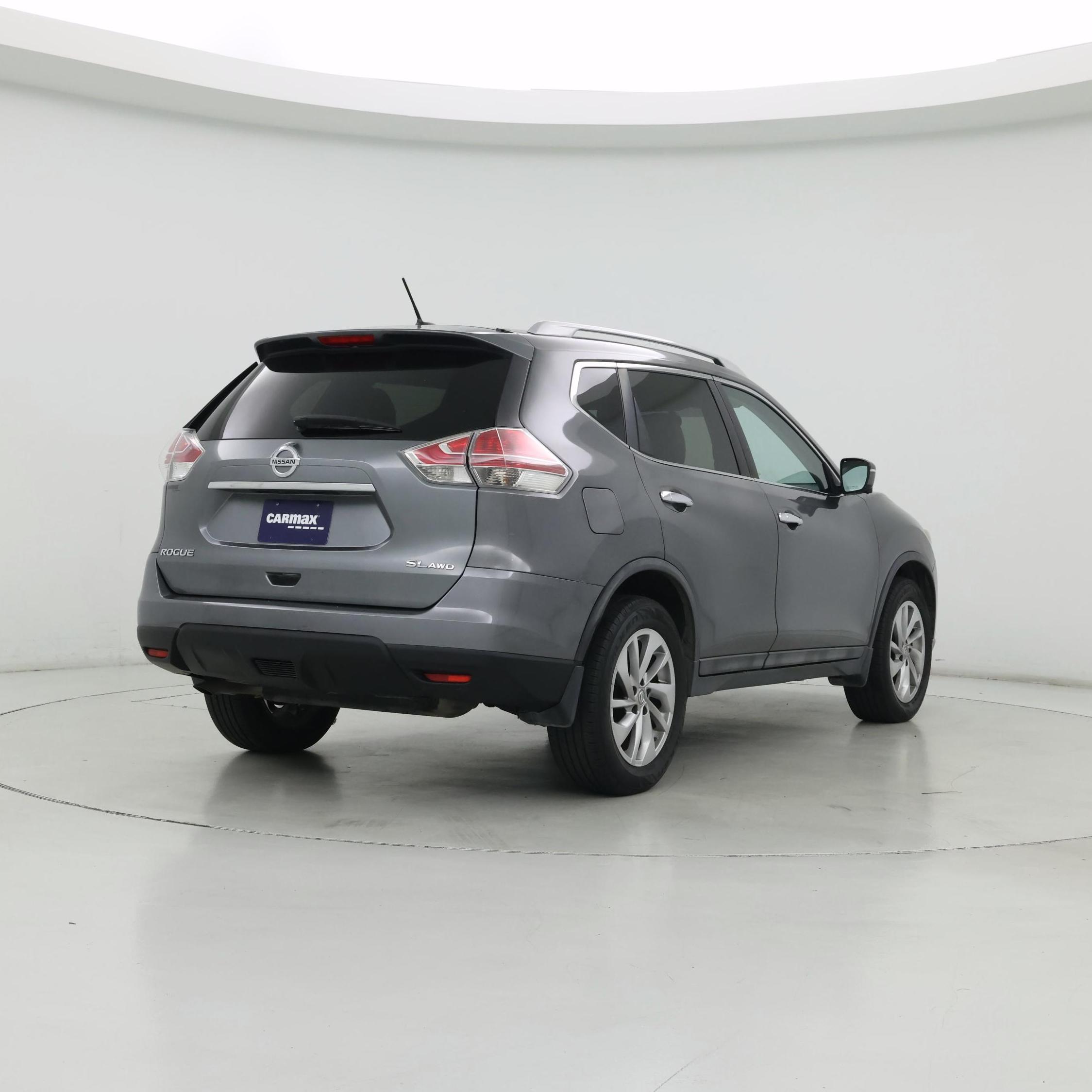 Thumbnail: 2015 Nissan Rogue - 8