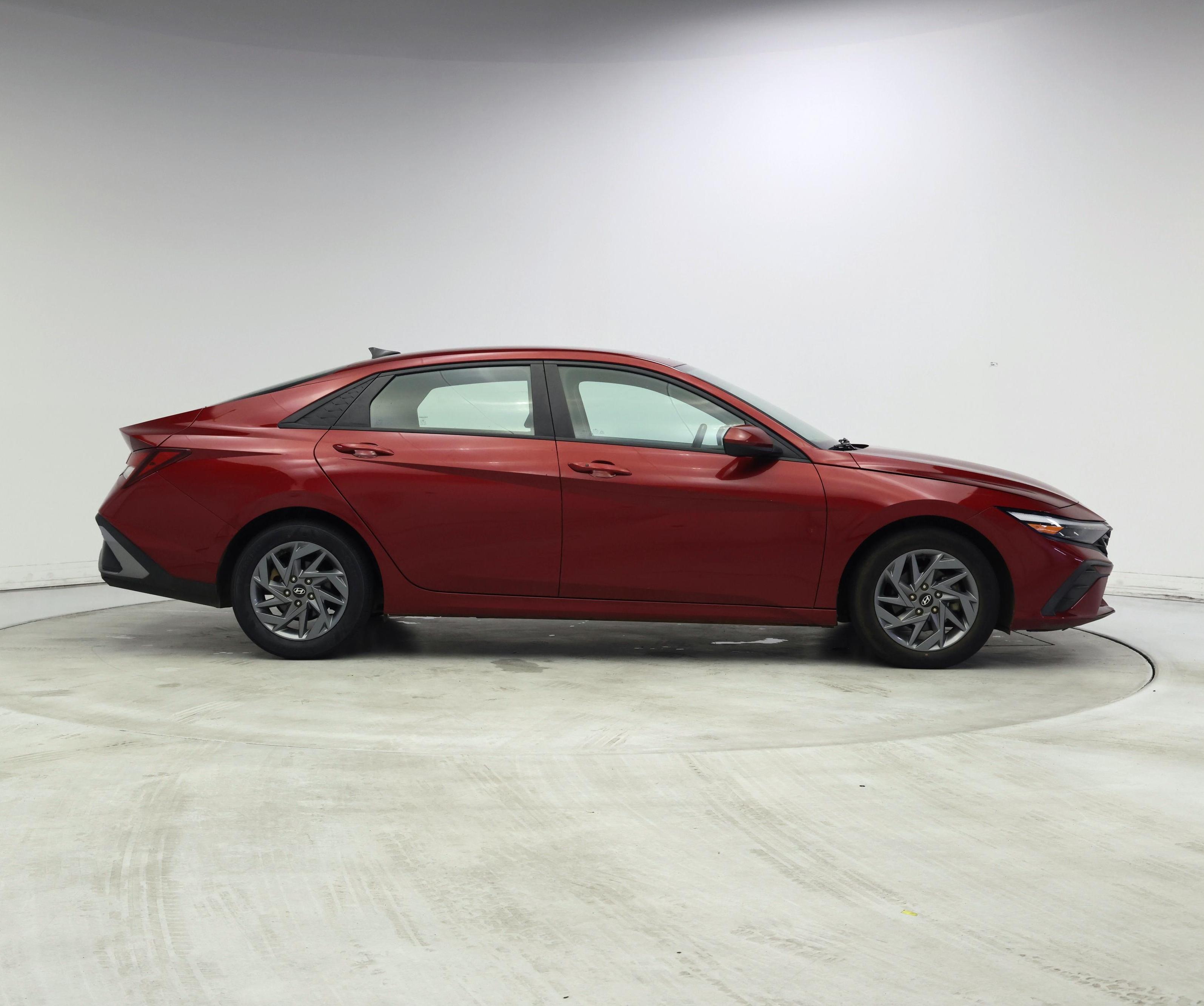 Thumbnail: 2024 Hyundai Elantra - 7