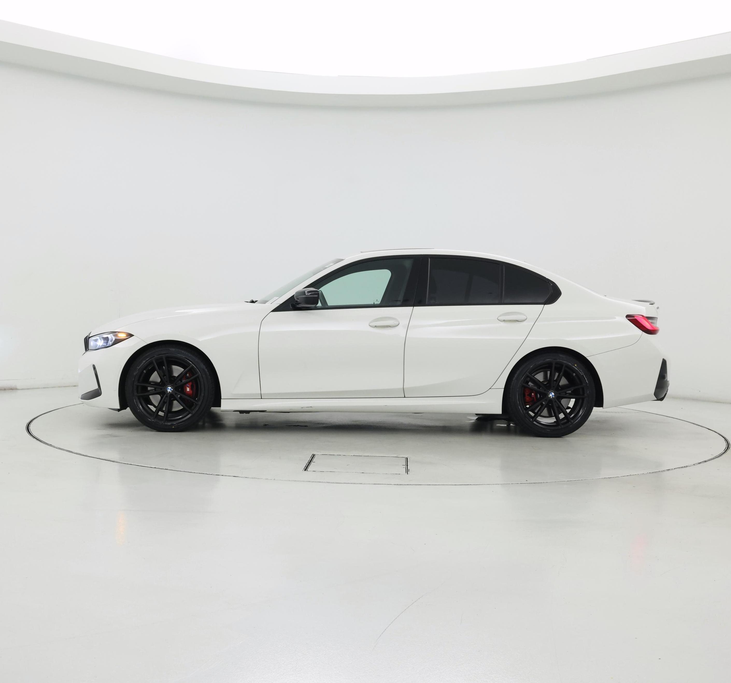 Thumbnail: 2023 BMW 3 Series - 3