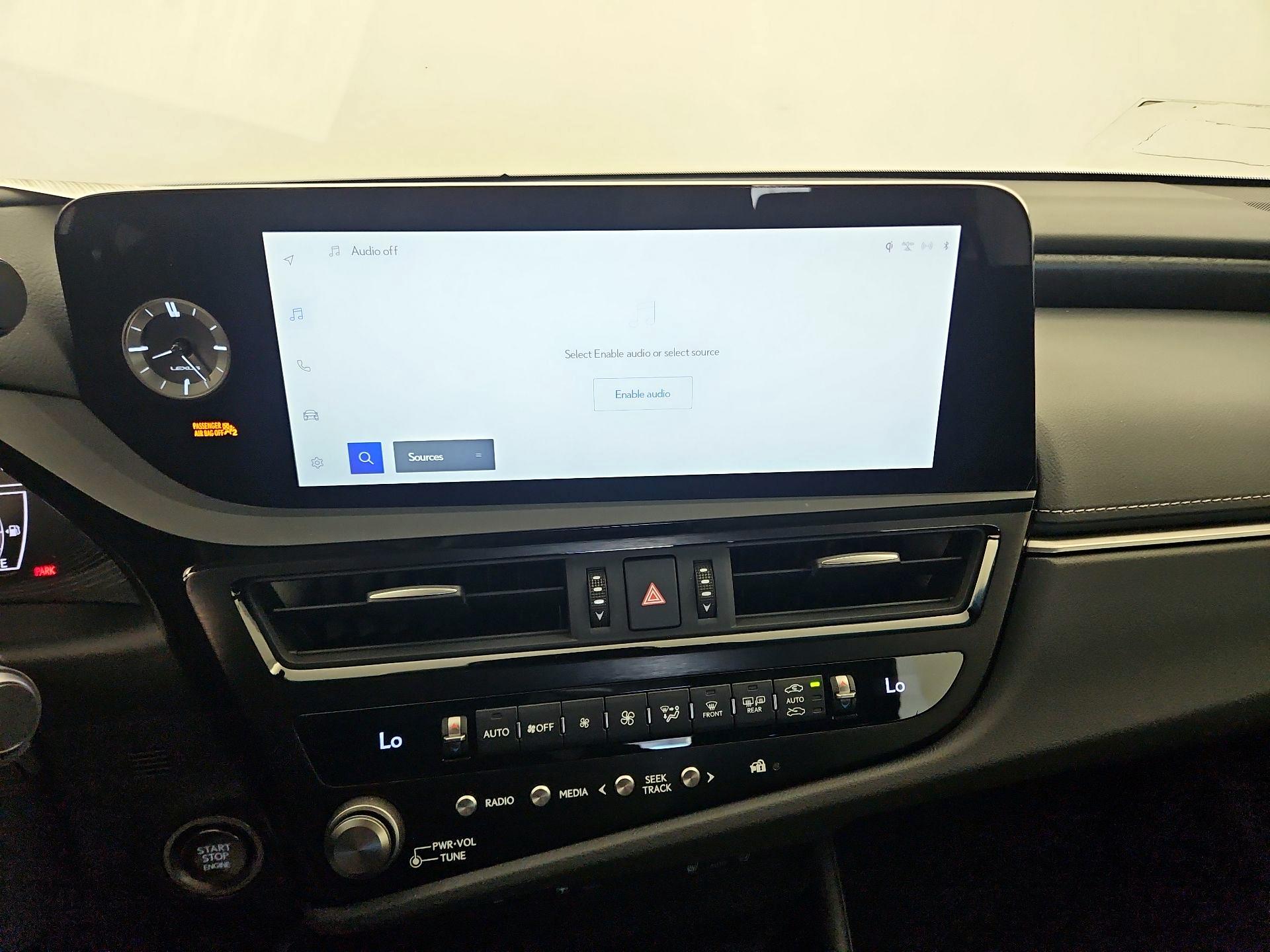 Thumbnail: 2024 Lexus ES - 15