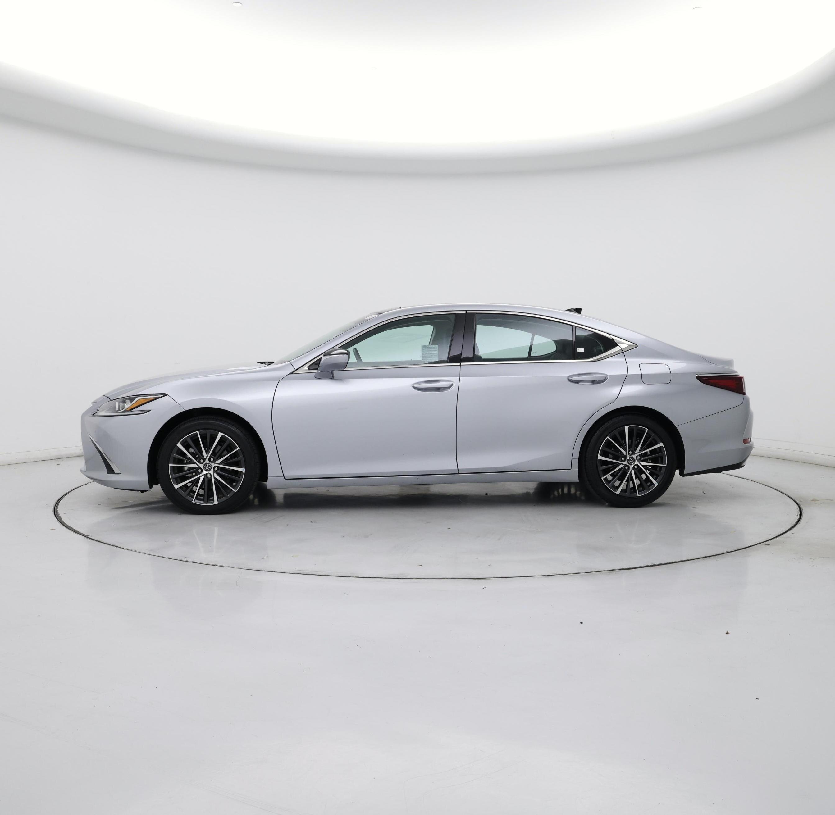Thumbnail: 2024 Lexus ES - 3