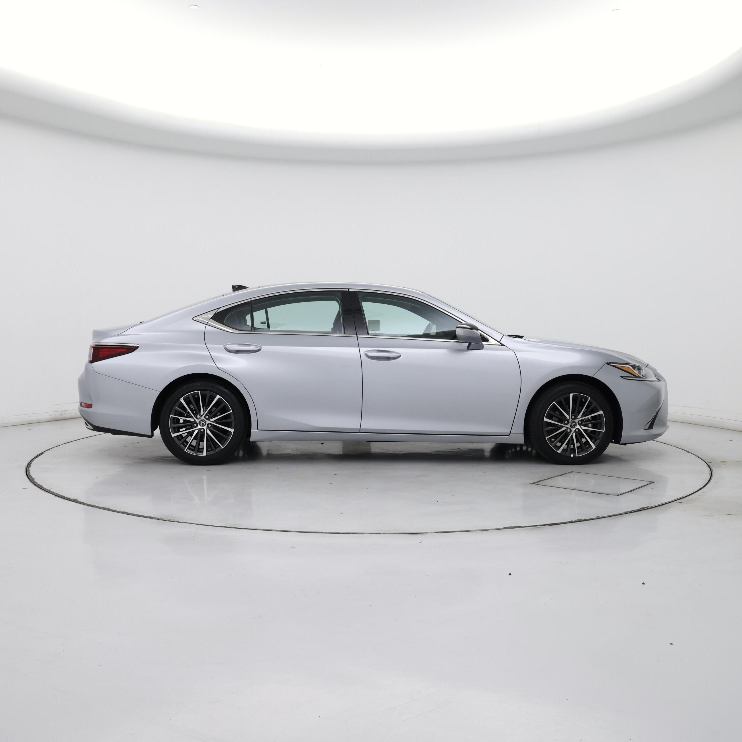 Thumbnail: 2024 Lexus ES - 7