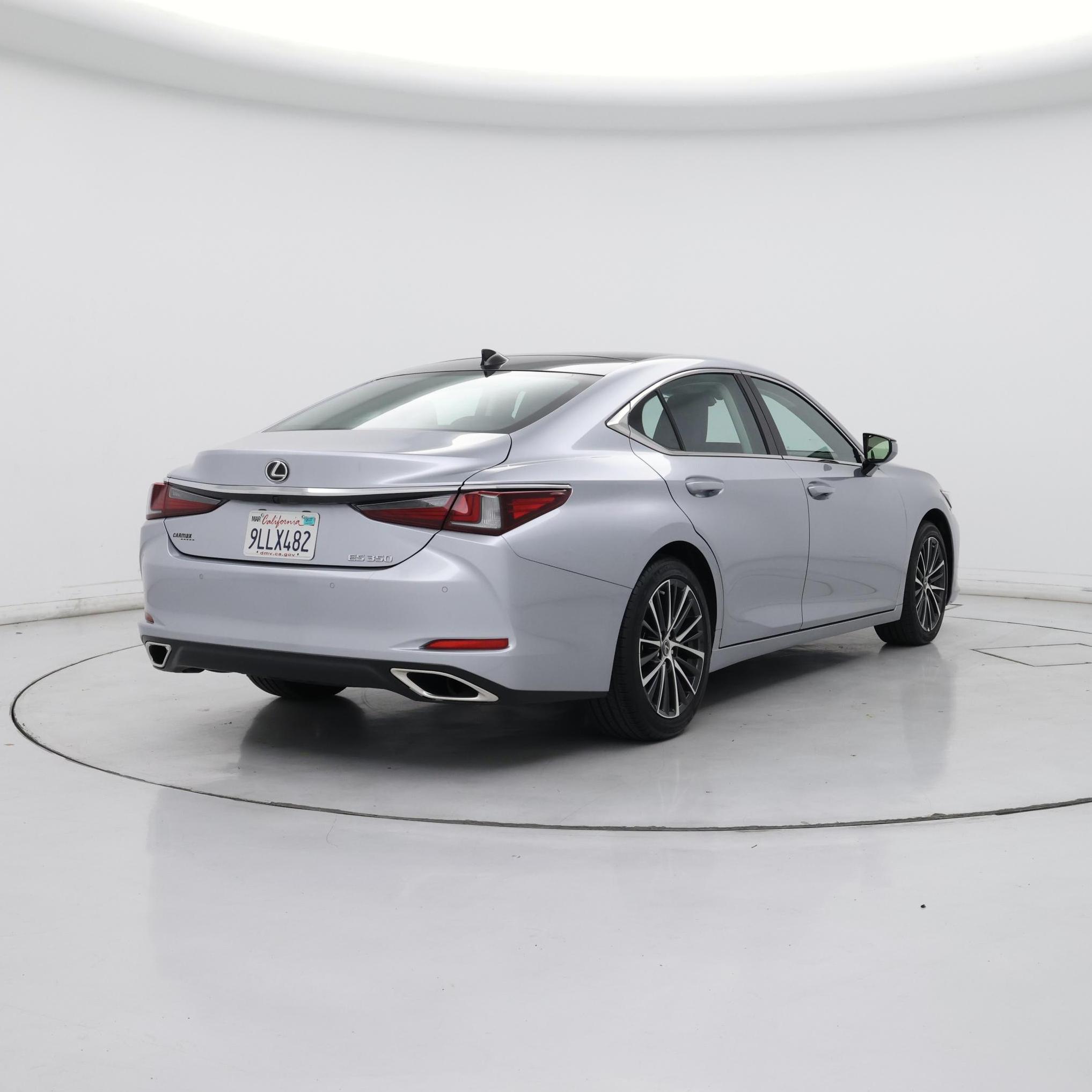 Thumbnail: 2024 Lexus ES - 8