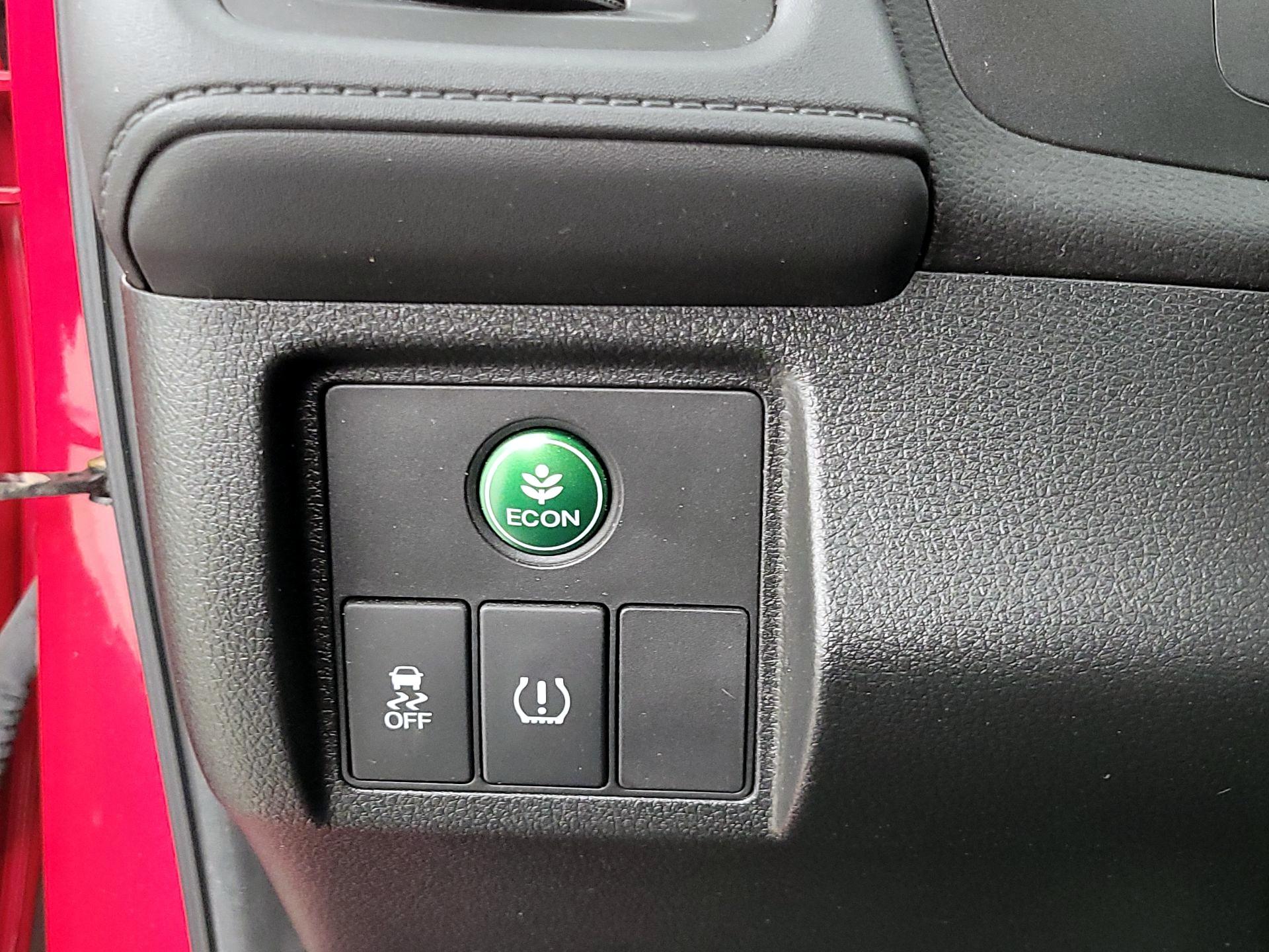 Thumbnail: 2016 Honda HR-V - 13