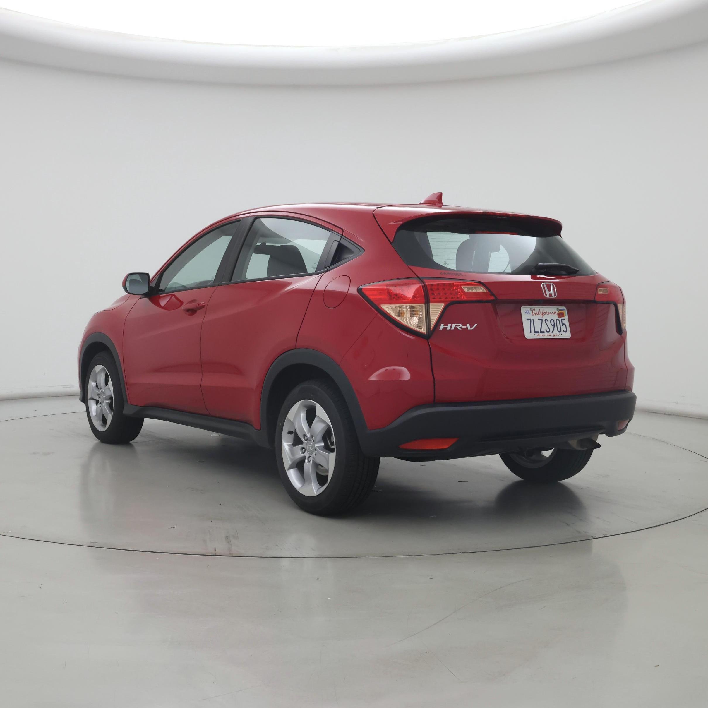 Thumbnail: 2016 Honda HR-V - 2