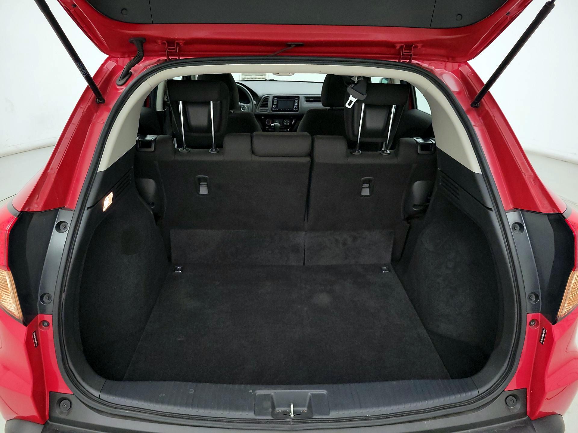 Thumbnail: 2016 Honda HR-V - 20