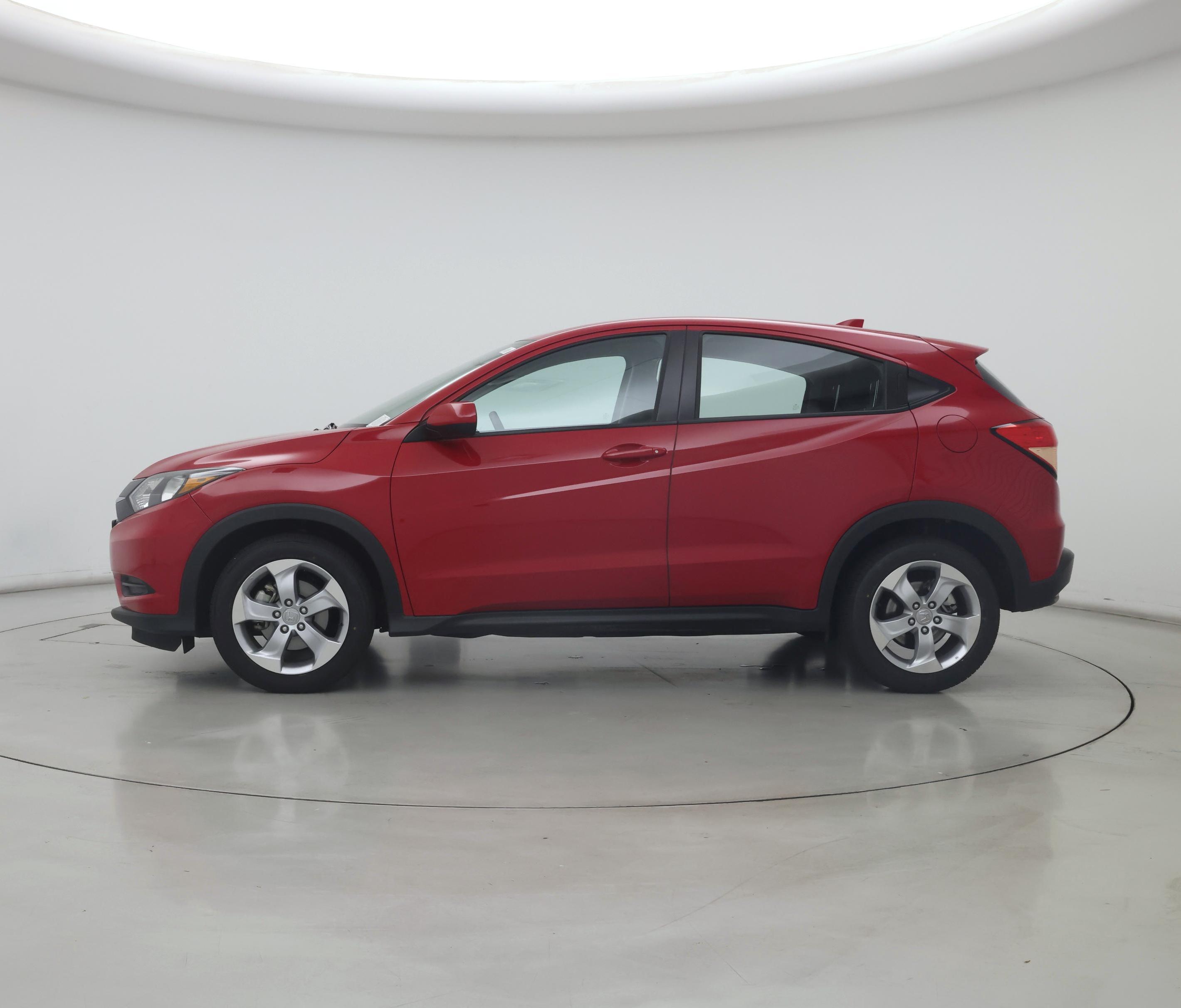 Thumbnail: 2016 Honda HR-V - 3