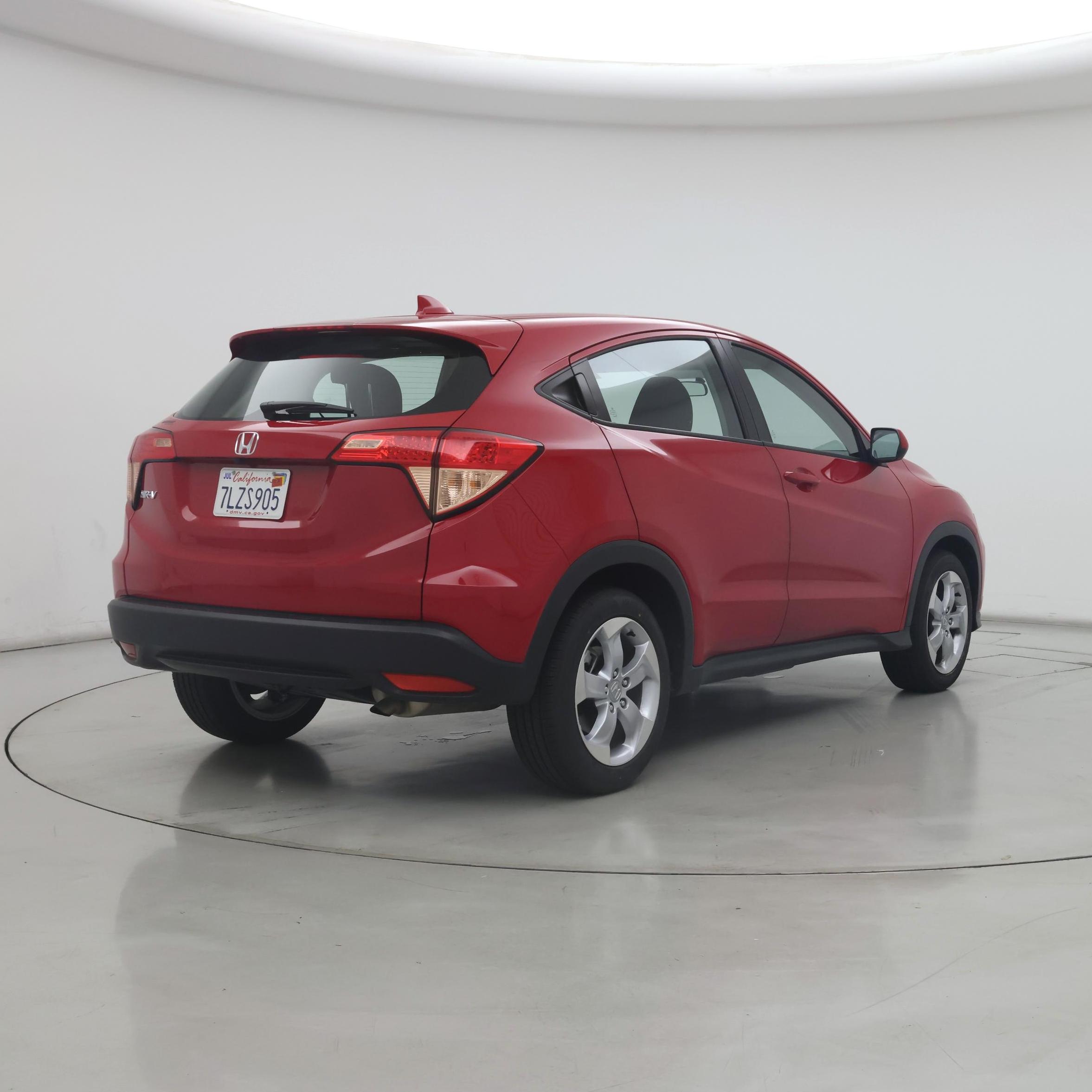 Thumbnail: 2016 Honda HR-V - 8