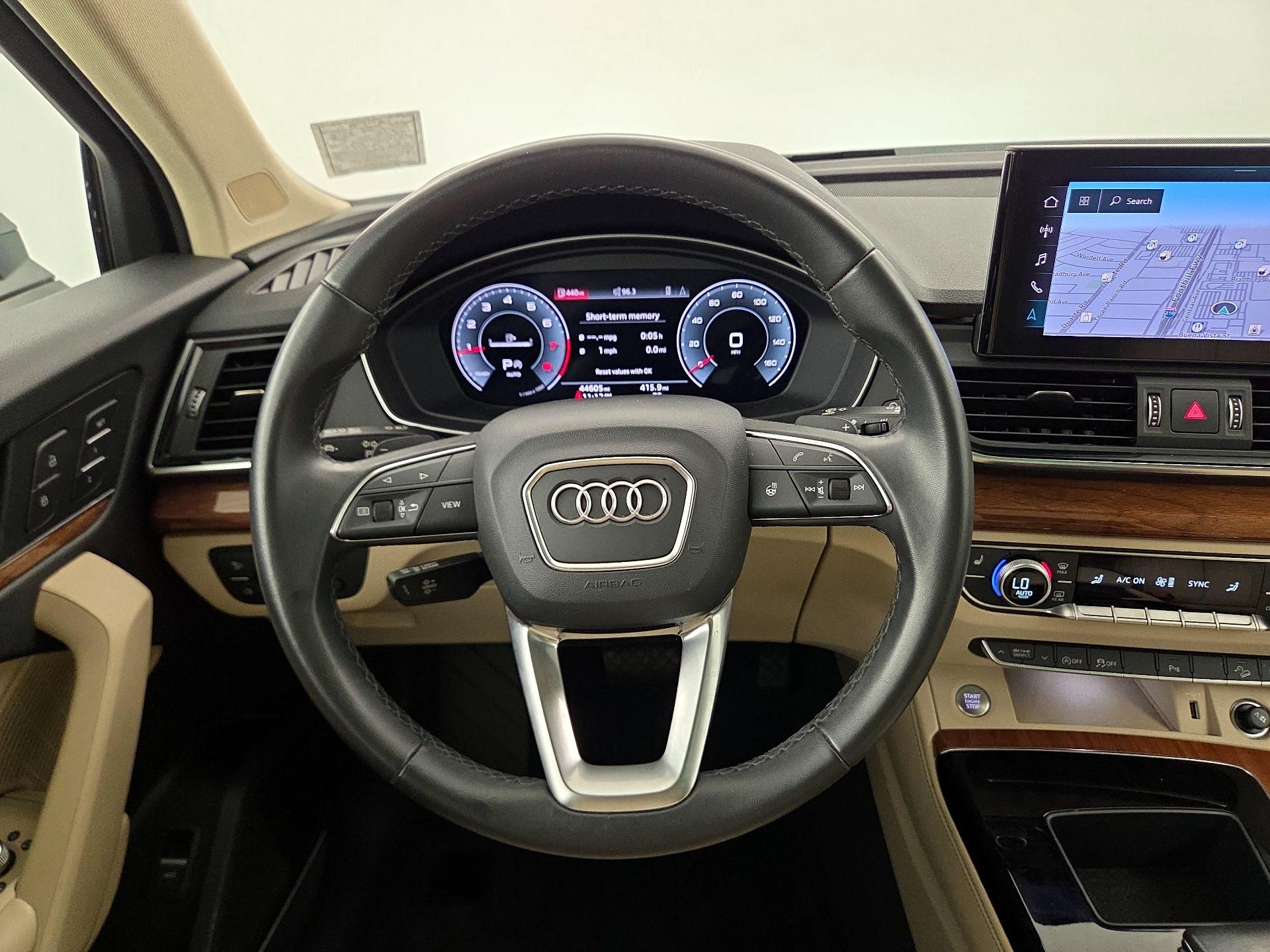 Thumbnail: 2022 Audi Q5 - 10