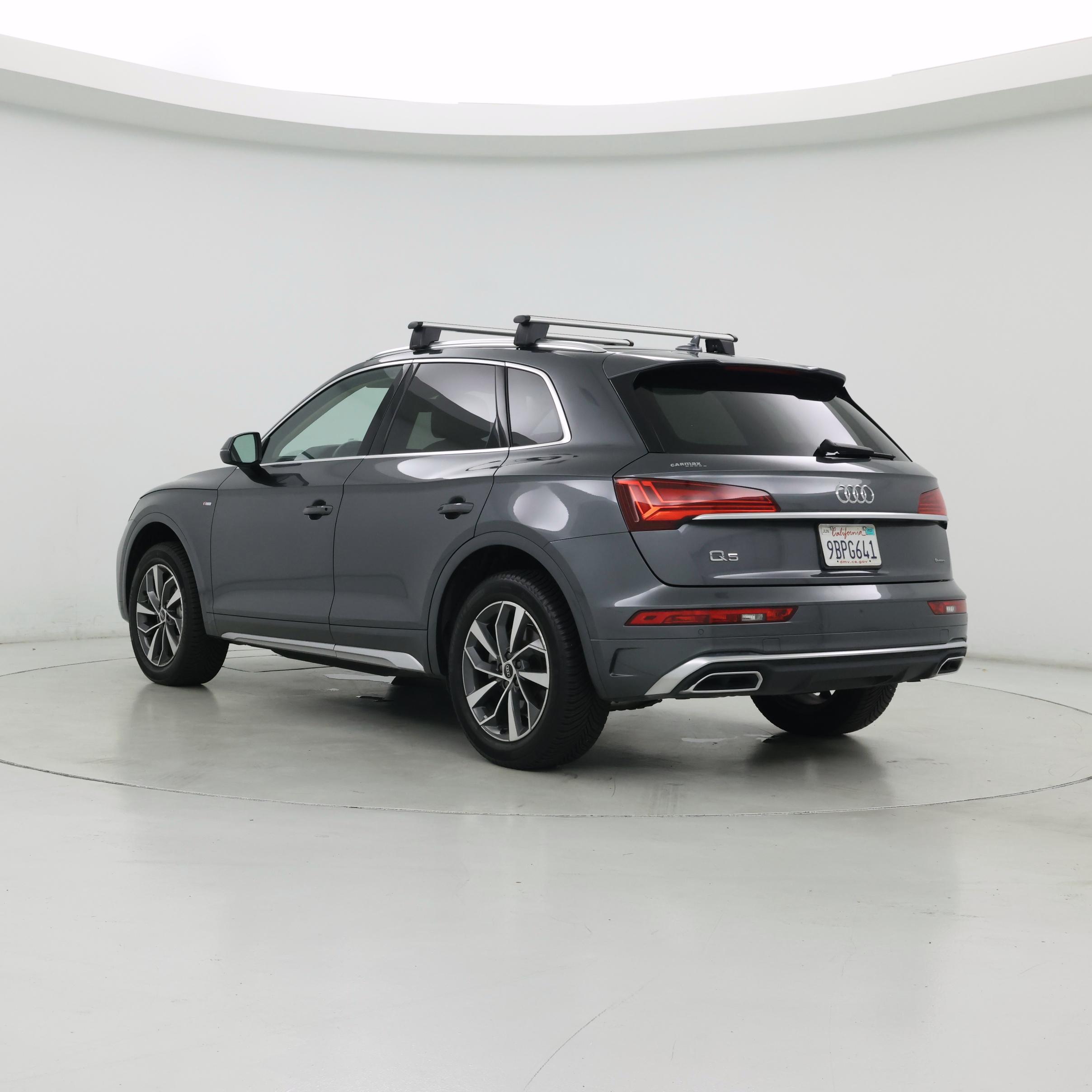 Thumbnail: 2022 Audi Q5 - 2