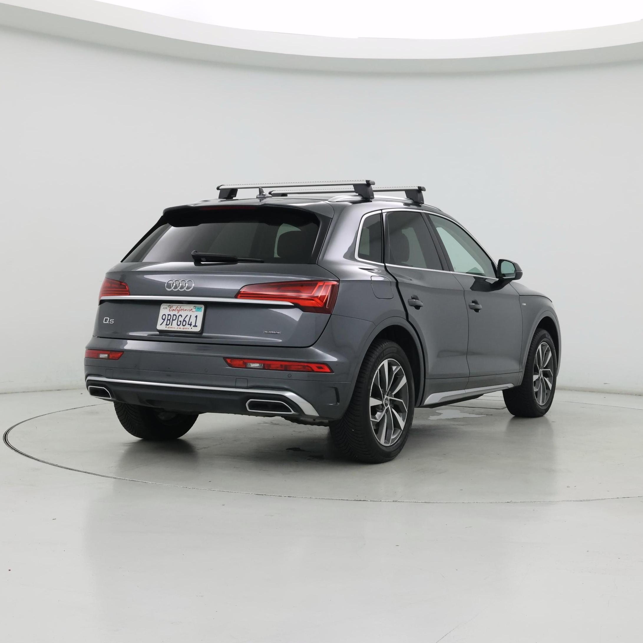 Thumbnail: 2022 Audi Q5 - 8