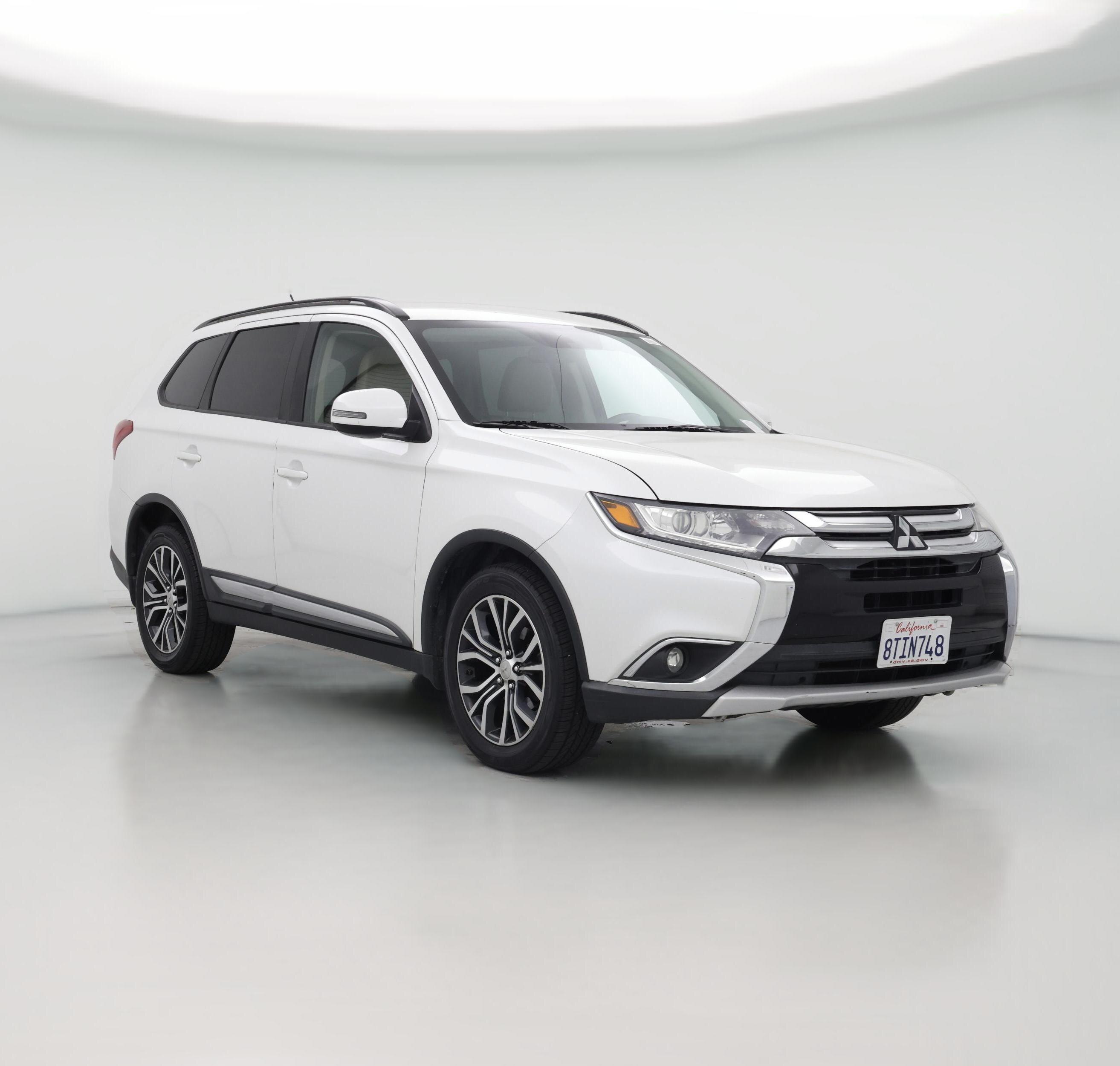 Thumbnail: 2016 Mitsubishi Outlander - 1