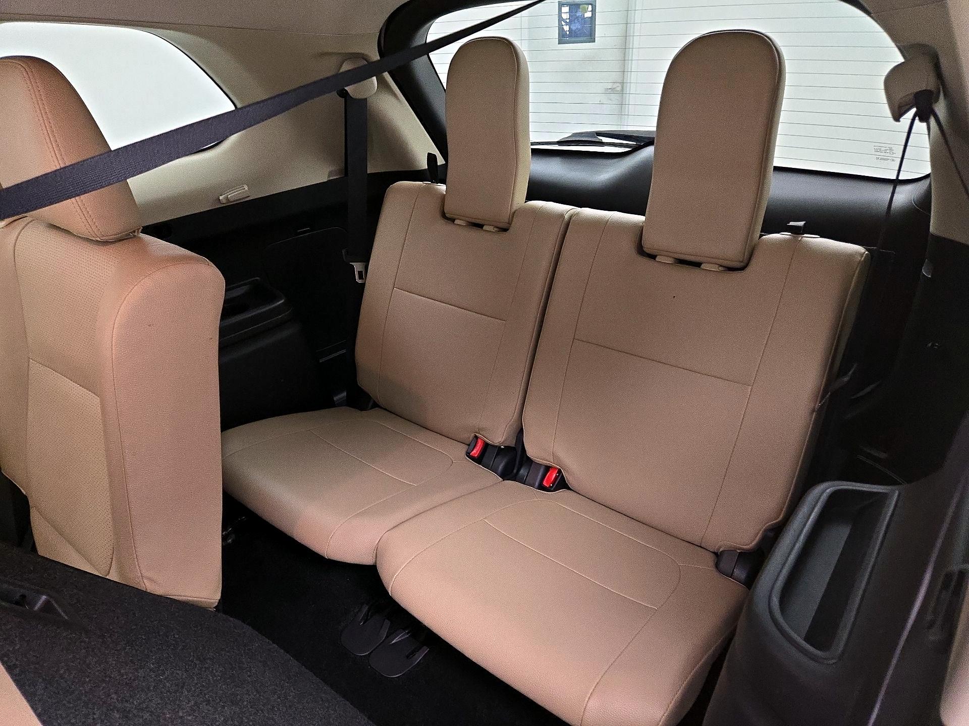 Thumbnail: 2016 Mitsubishi Outlander - 19