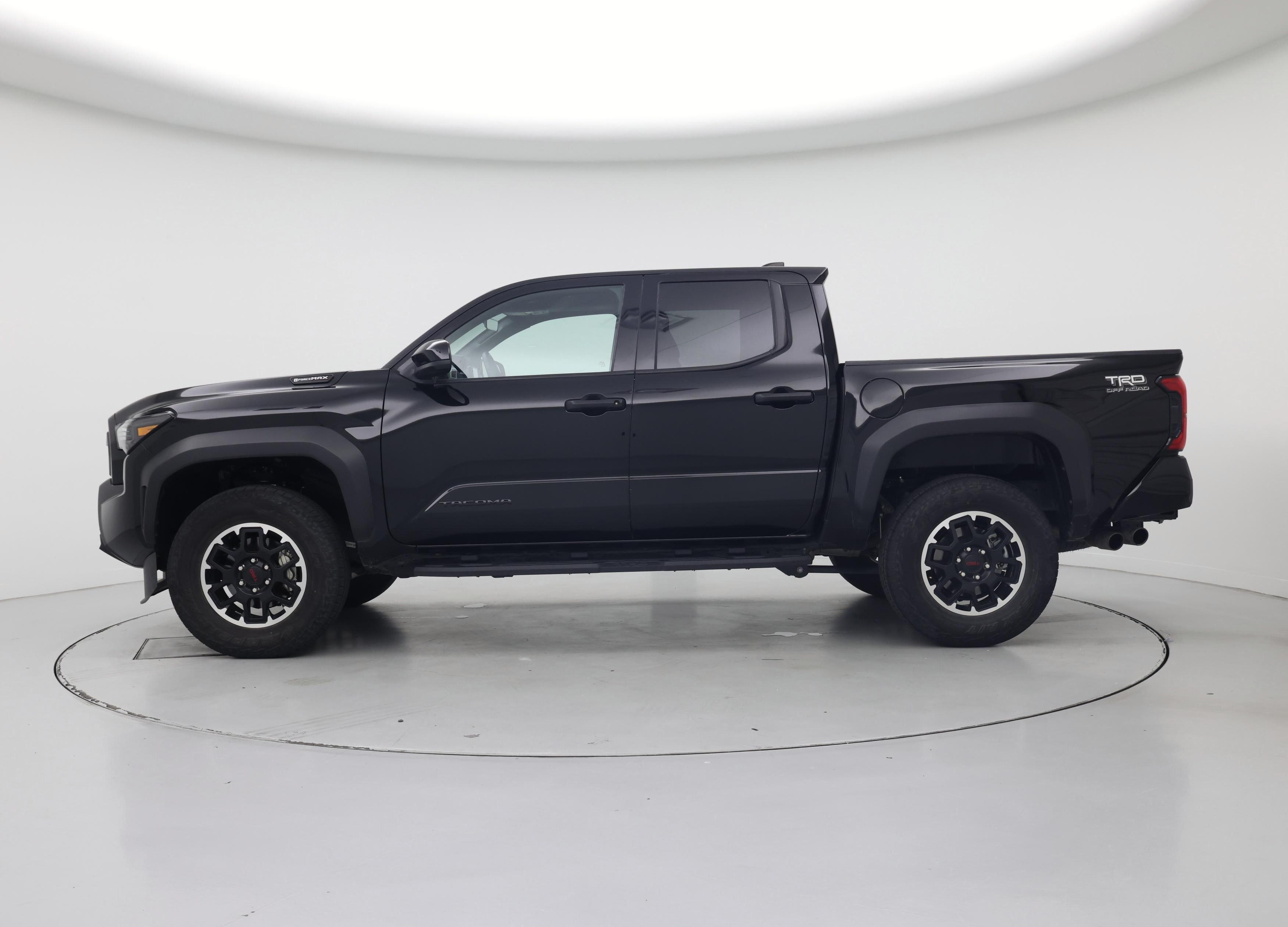 Thumbnail: 2025 Toyota Tacoma - 3
