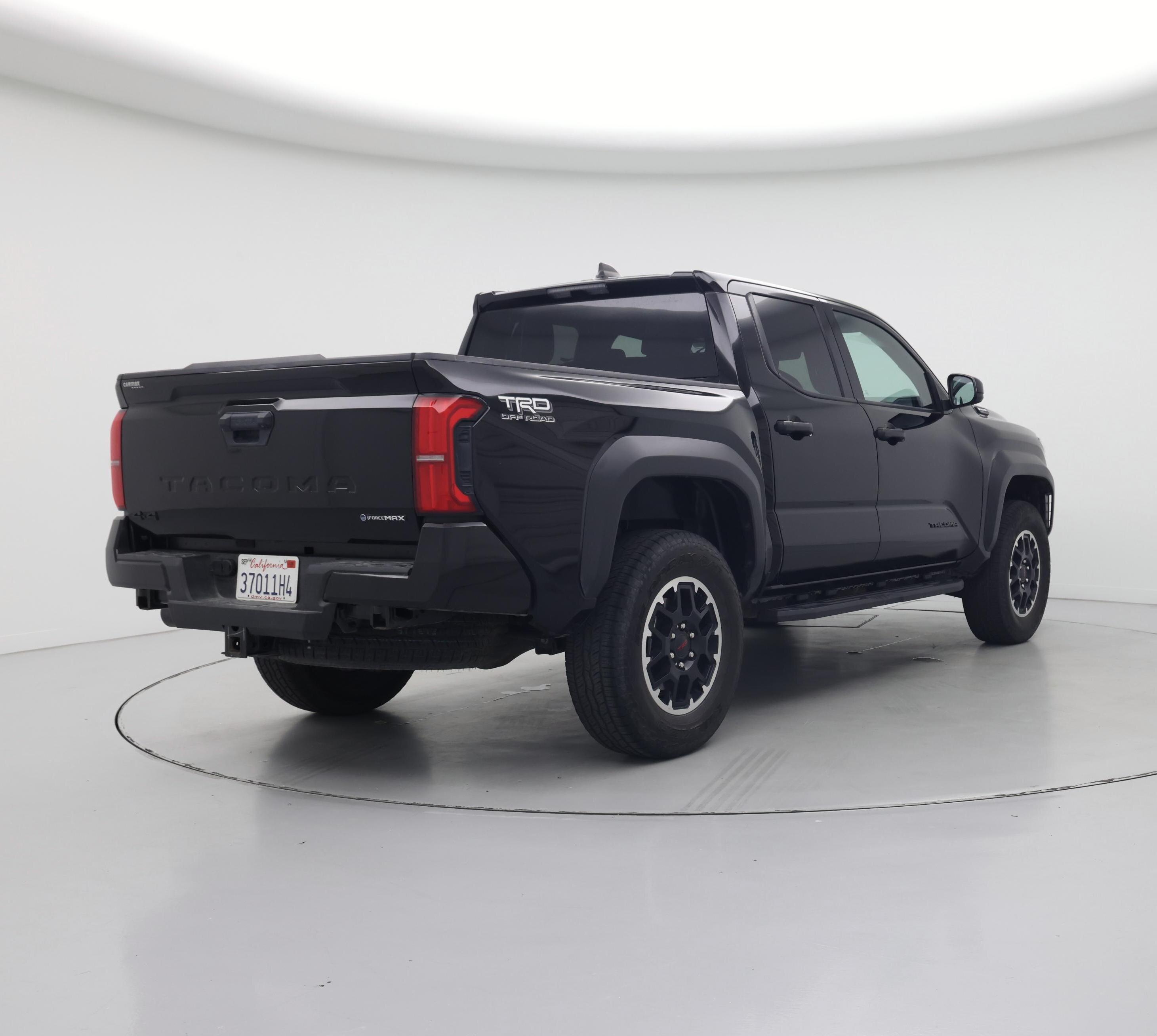Thumbnail: 2025 Toyota Tacoma - 8