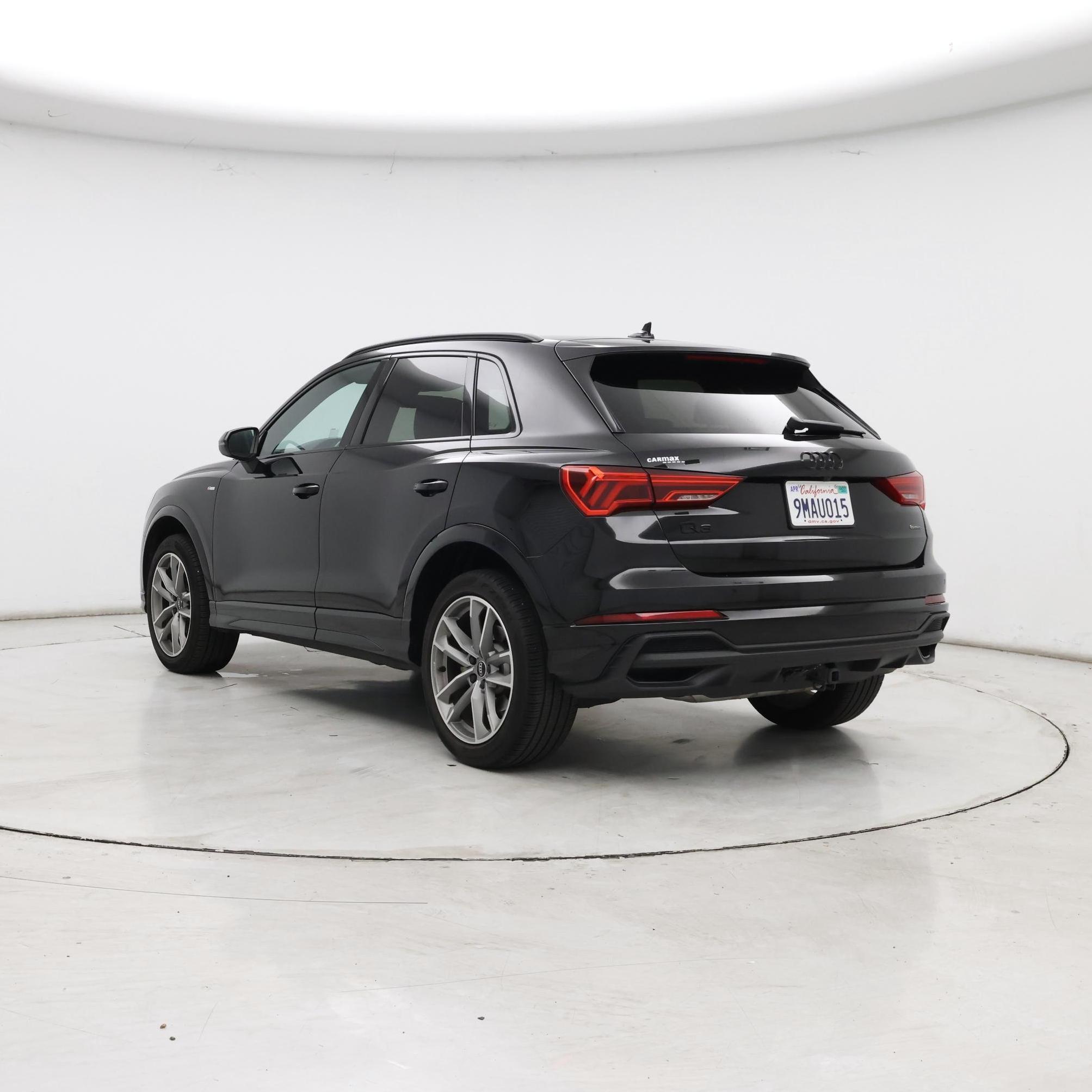 Thumbnail: 2024 Audi Q3 - 2