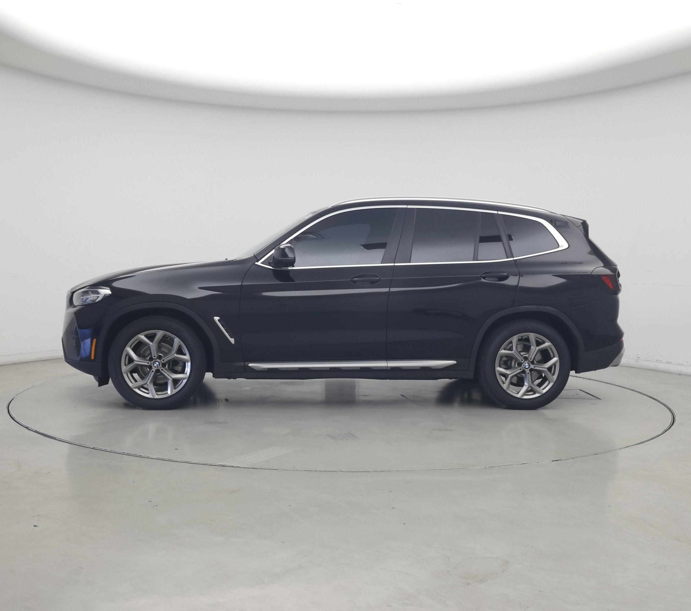 Thumbnail: 2023 BMW X3 - 3