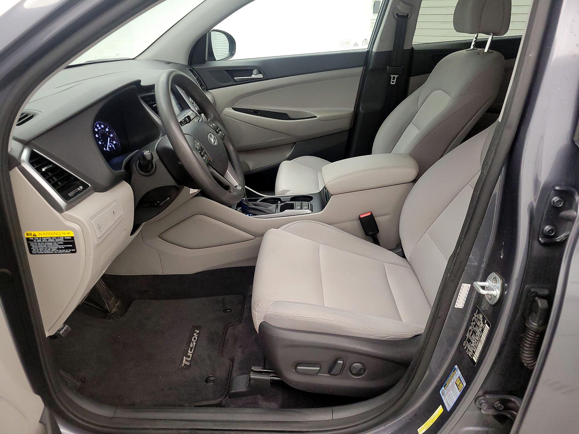 Thumbnail: 2018 Hyundai Tucson - 11