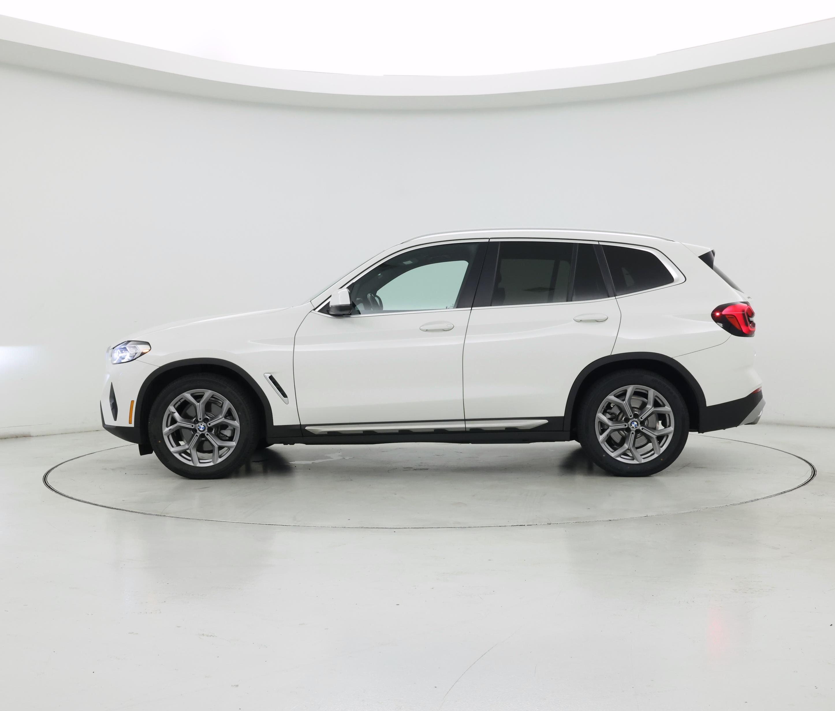 Thumbnail: 2024 BMW X3 - 3