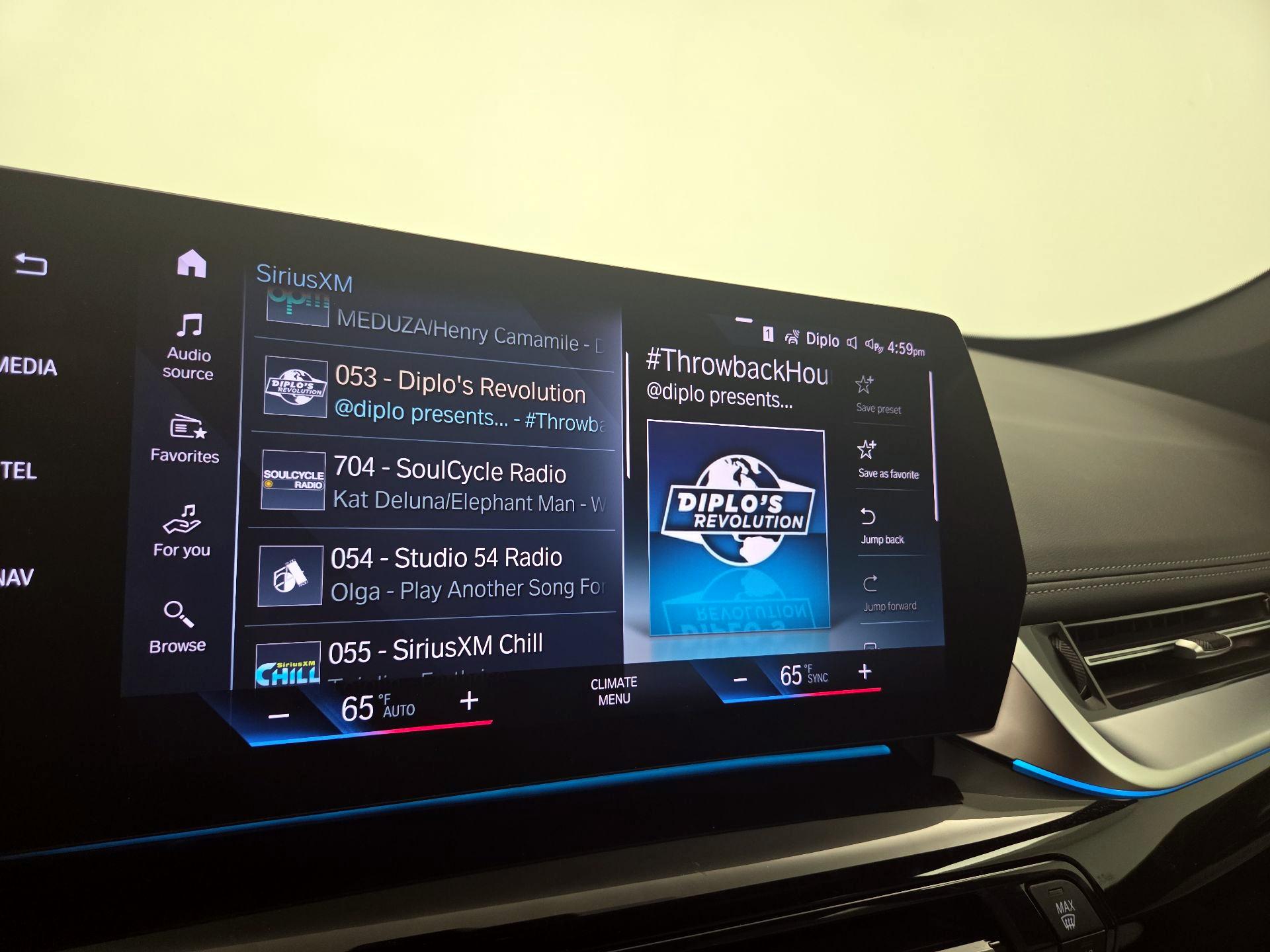 Thumbnail: 2023 BMW X1 - 16