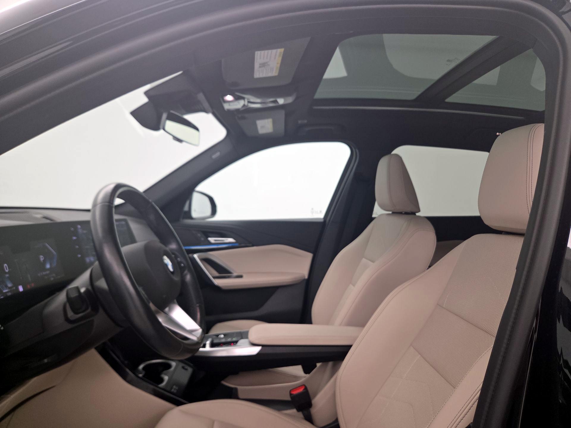 Thumbnail: 2023 BMW X1 - 20
