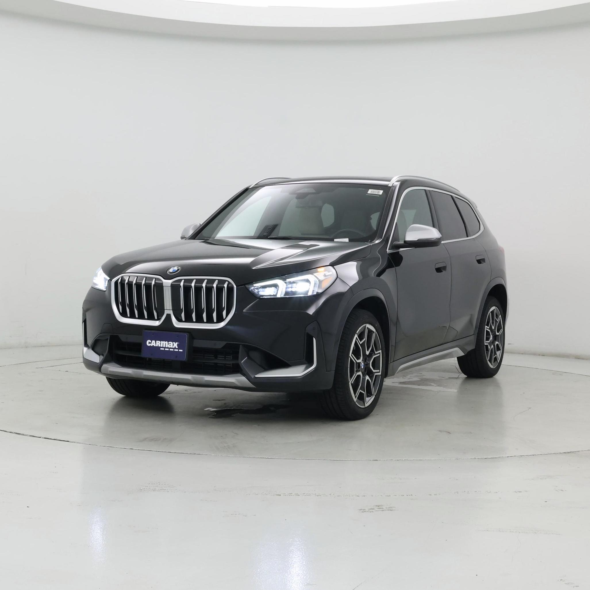 Thumbnail: 2023 BMW X1 - 4