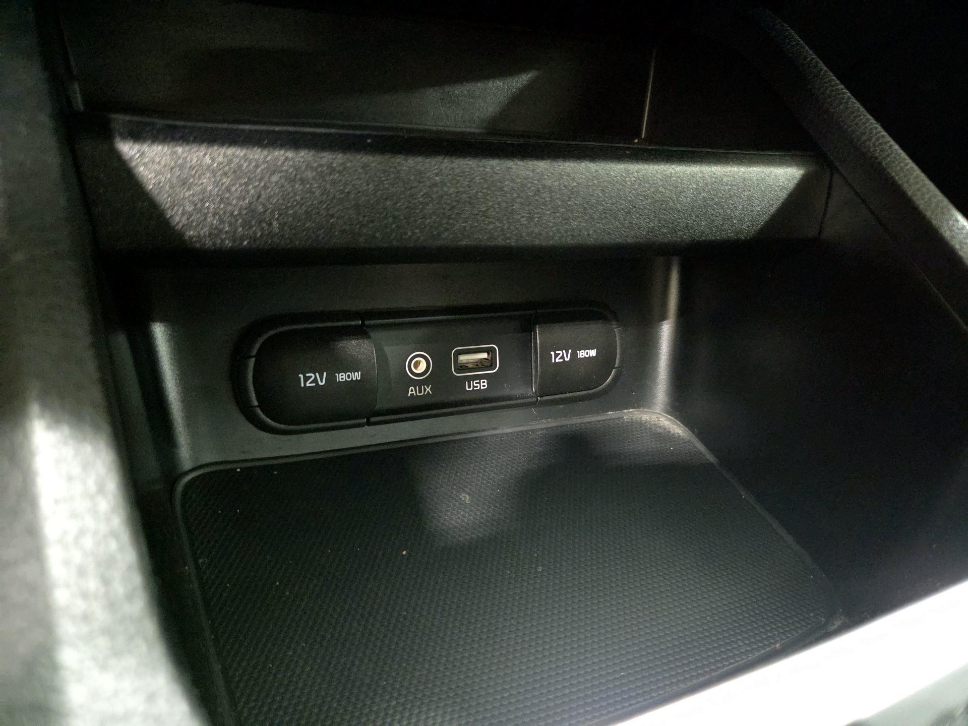 Thumbnail: 2021 Kia Forte - 17