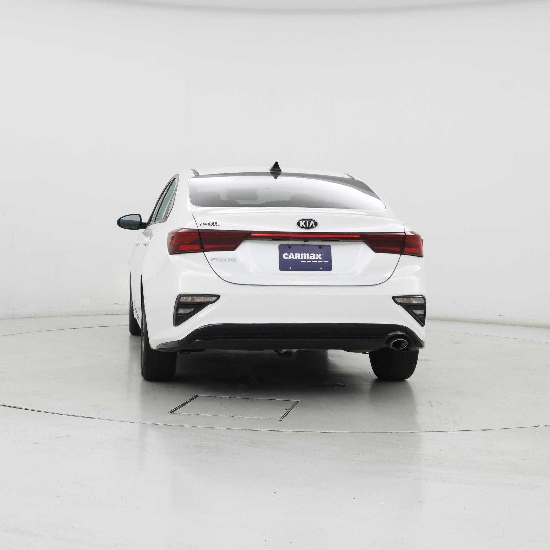 Thumbnail: 2021 Kia Forte - 6