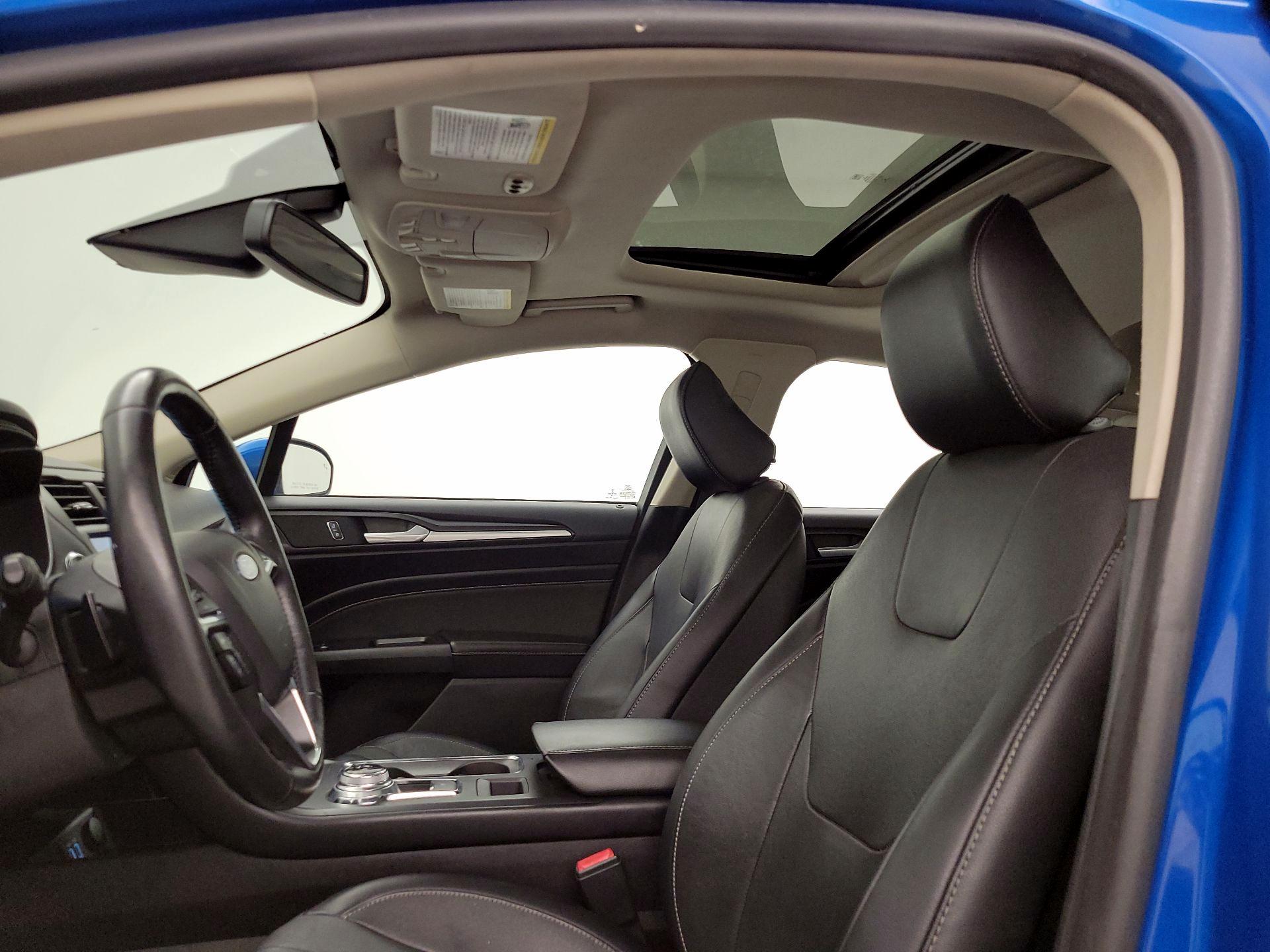 Thumbnail: 2020 Ford Fusion - 18