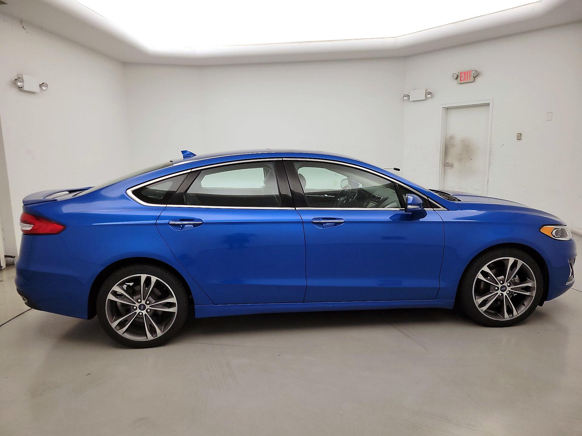 Thumbnail: 2020 Ford Fusion - 4