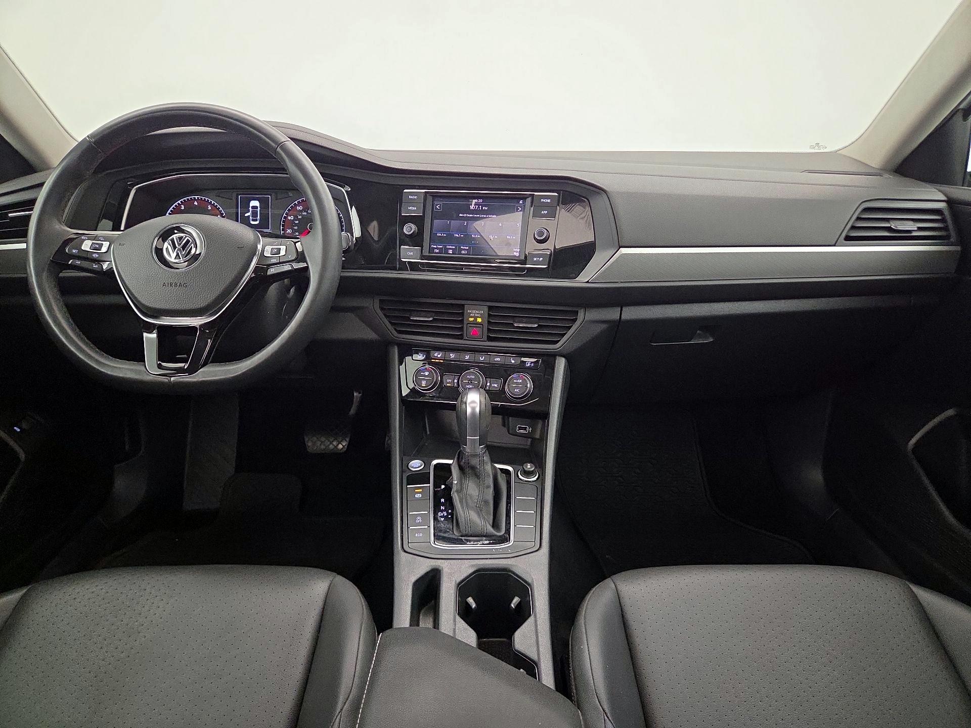 Thumbnail: 2019 Volkswagen Jetta - 9