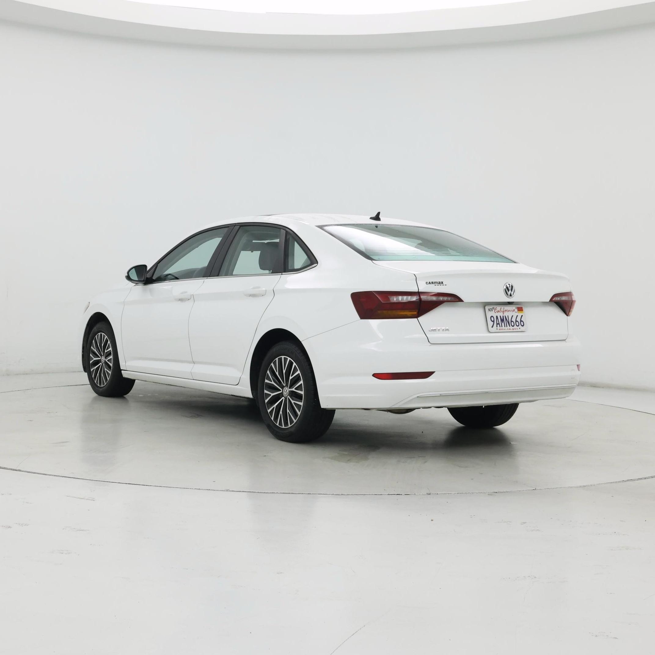 Thumbnail: 2019 Volkswagen Jetta - 2