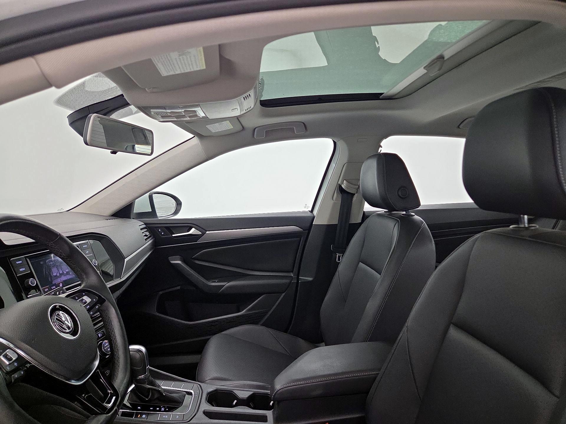 Thumbnail: 2019 Volkswagen Jetta - 19